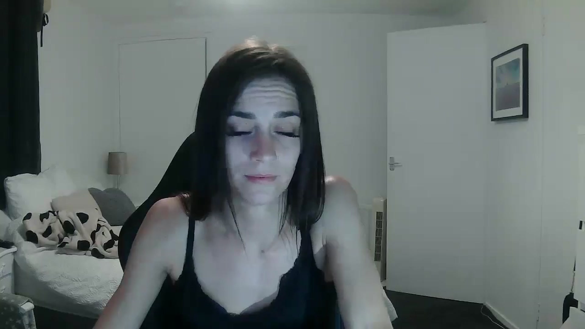 Gallery image thumbnail from Gymgirl1993's myfreecams stream on, 04/08/2025, 21:02 image 17 of 20