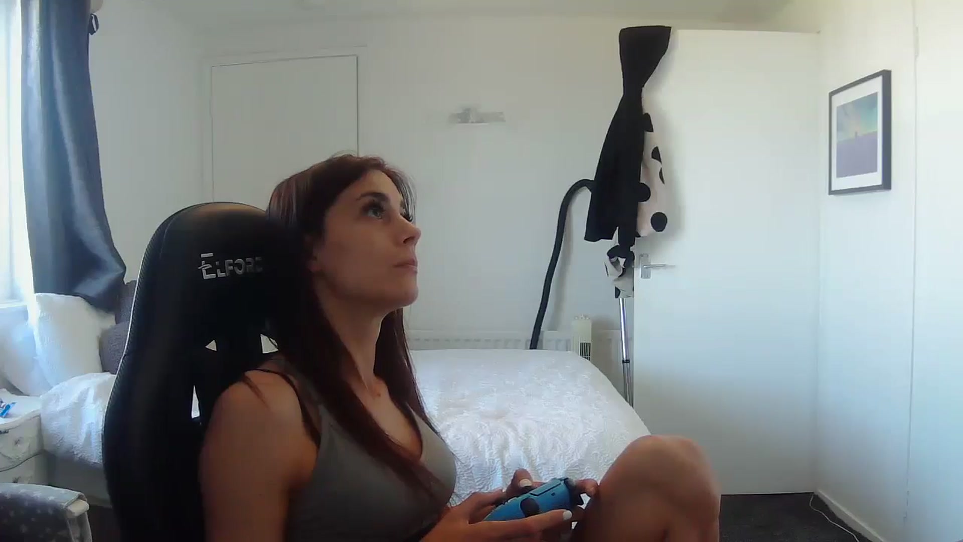 Gallery image thumbnail from Gymgirl1993's myfreecams stream on, 04/09/2025, 10:43 image 13 of 20