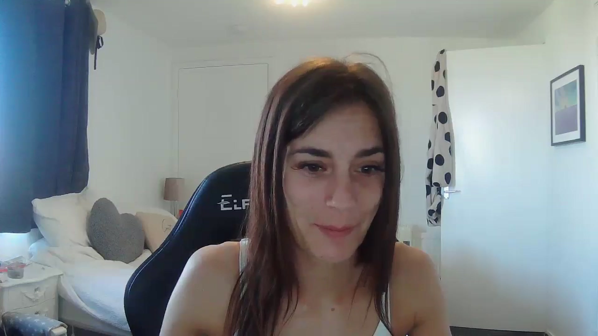 Gallery image thumbnail from Gymgirl1993's myfreecams stream on, 04/10/2025, 09:37 image 16 of 20