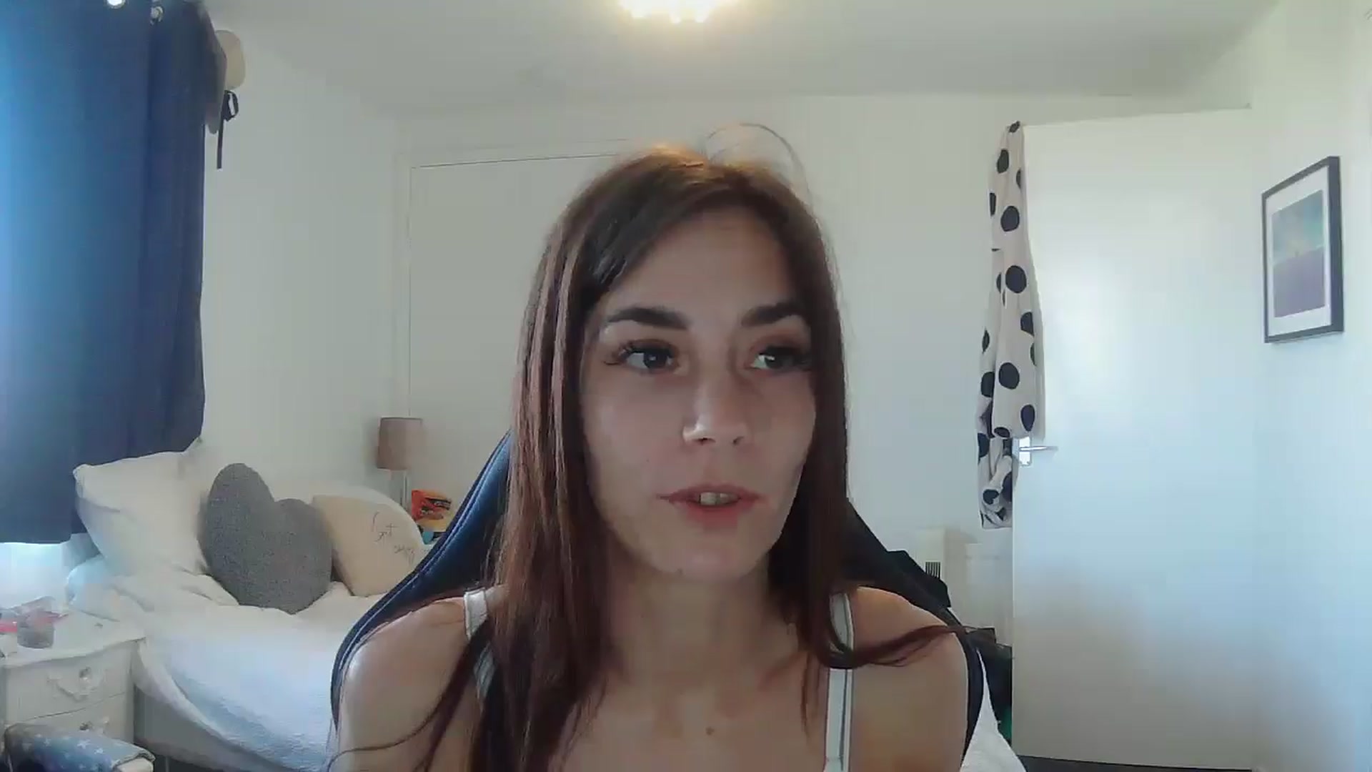 Gallery image thumbnail from Gymgirl1993's myfreecams stream on, 04/10/2025, 09:37 image 13 of 20