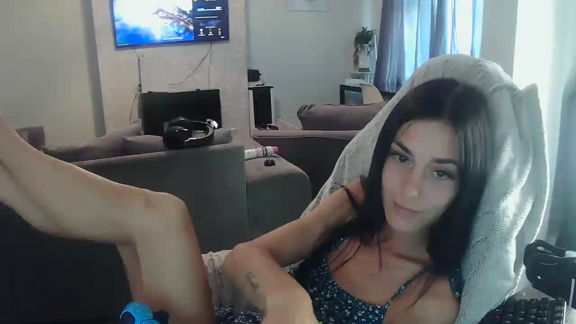 Gallery image thumbnail from Gymgirl1993's myfreecams stream on, 05/03/2025, 12:05 image 9 of 20