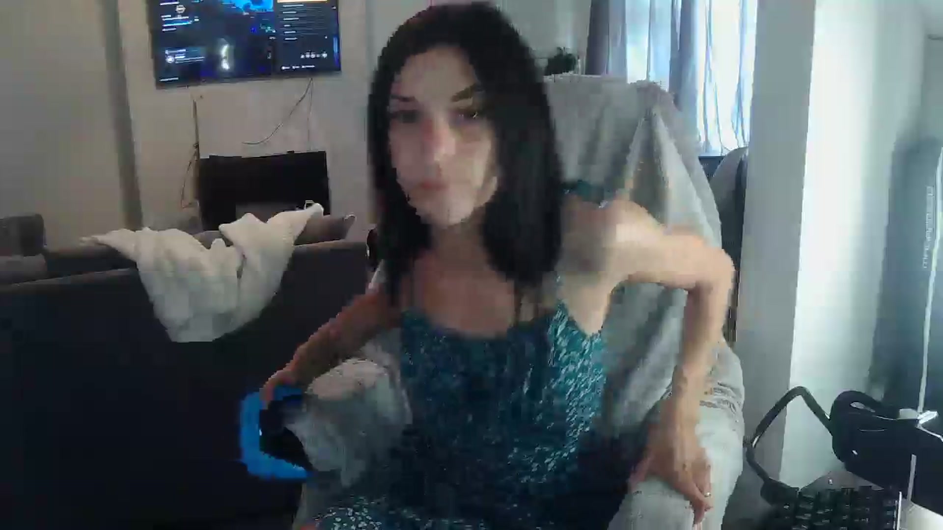 Gallery image thumbnail from Gymgirl1993's myfreecams stream on, 05/03/2025, 12:05 image 15 of 20