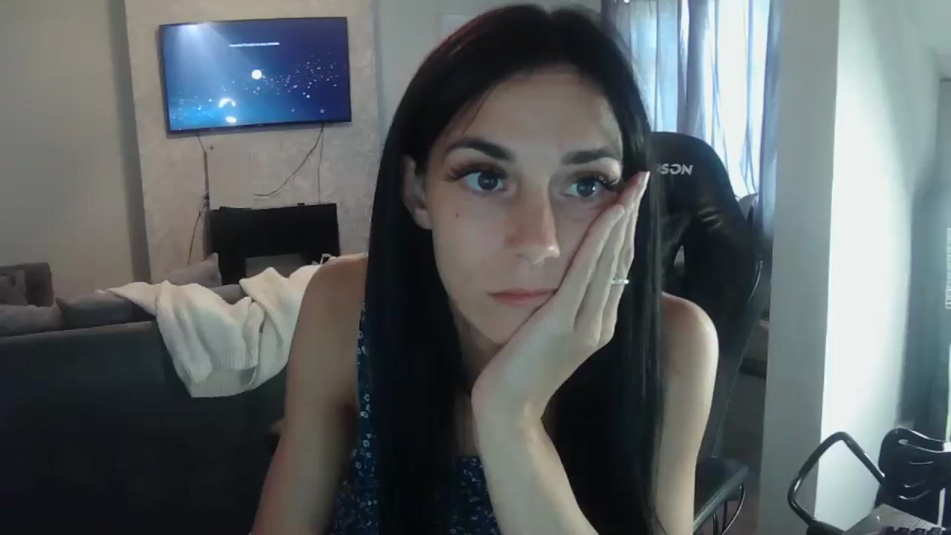 Gallery image thumbnail from Gymgirl1993's myfreecams stream on, 05/03/2025, 15:49 image 1 of 20