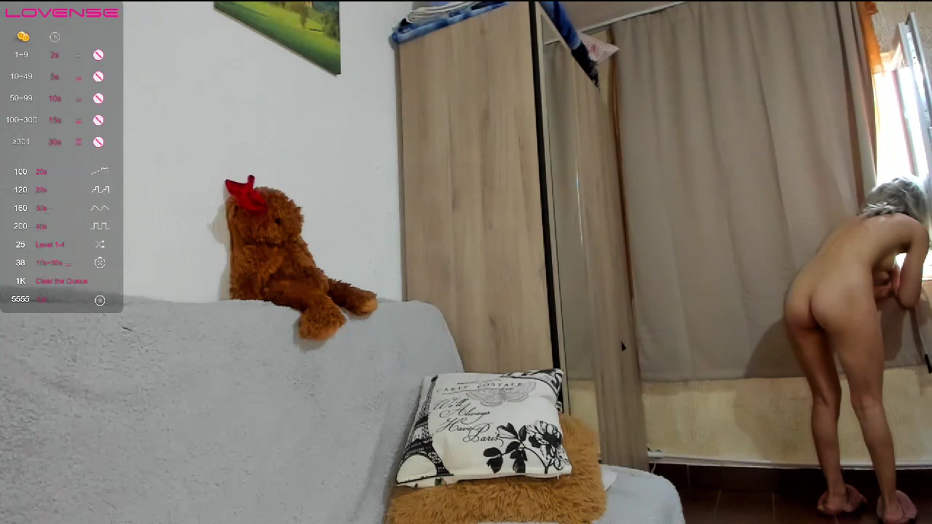 Gallery image thumbnail from GypsyQueenXo's myfreecams stream on, 06/07/2023, 15:36 image 16 of 20