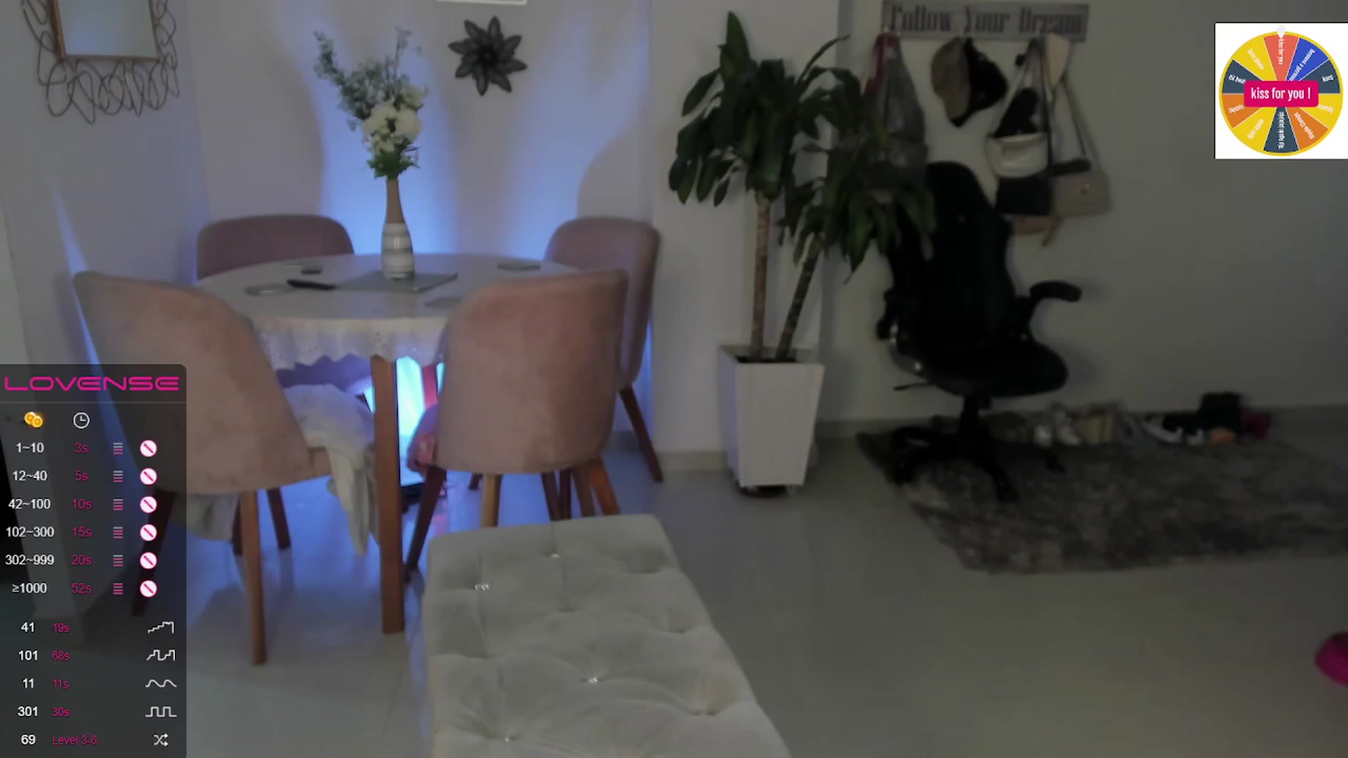 Gallery image thumbnail from Gypsy_sexy1's myfreecams stream on, 11/17/2022, 20:59 image 19 of 20