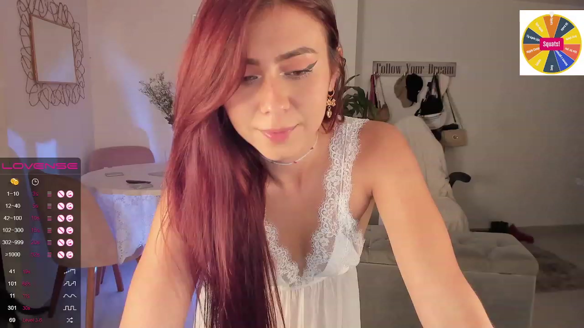 Gallery image thumbnail from Gypsy_sexy1's myfreecams stream on, 11/21/2022, 02:11 image 6 of 20