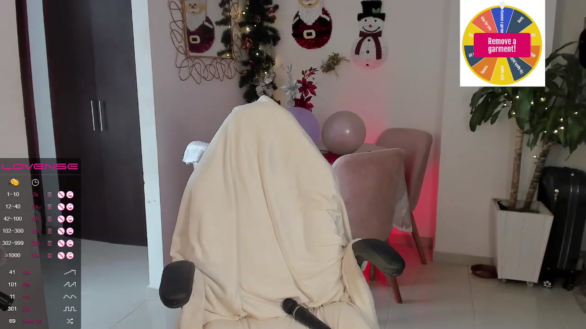 Gallery image thumbnail from Gypsy_sexy1's myfreecams stream on, 12/04/2022, 18:37 image 9 of 20