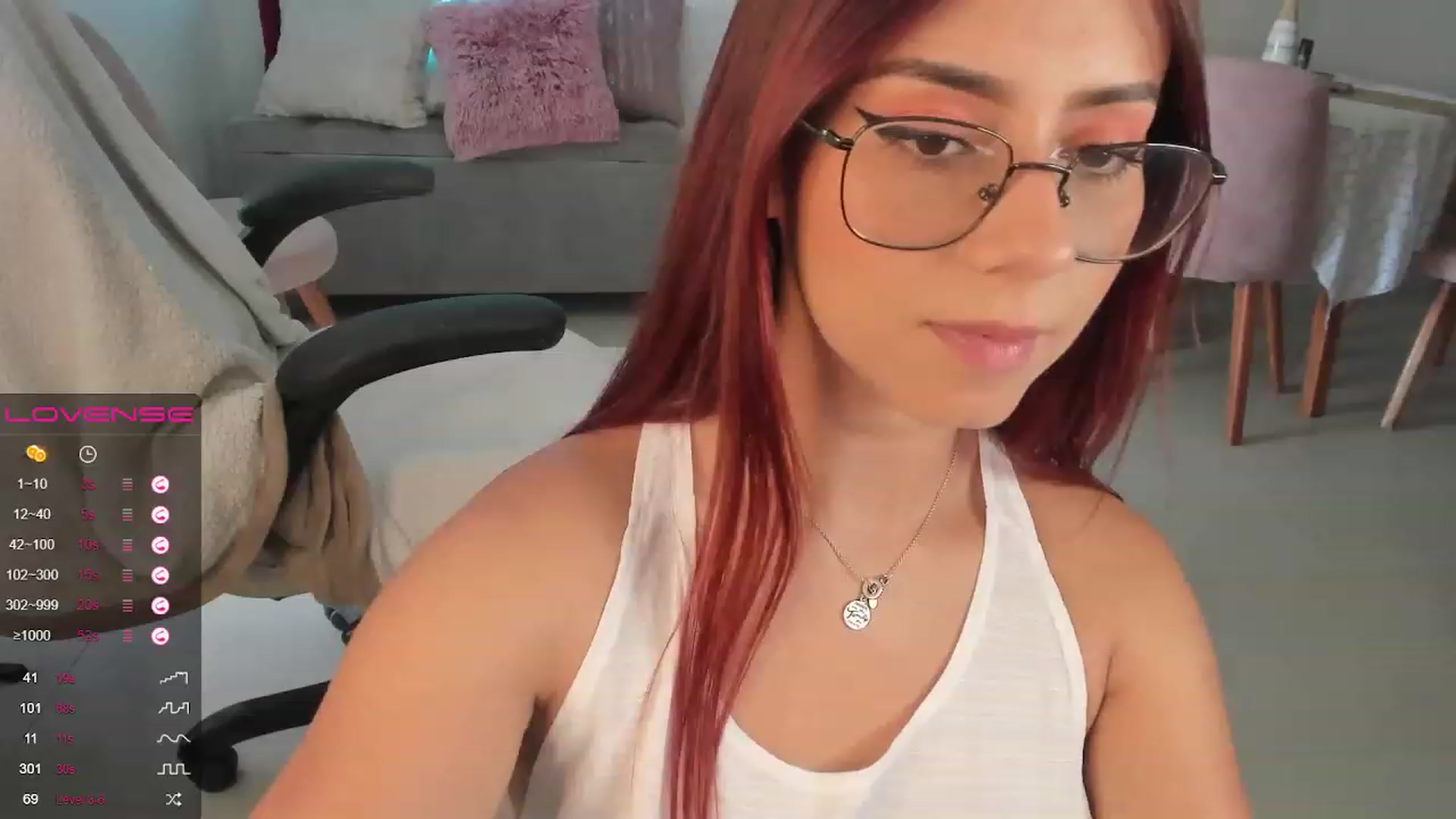 Gallery image thumbnail from Gypsy_sexy1's myfreecams stream on, 01/21/2023, 20:06 image 8 of 20