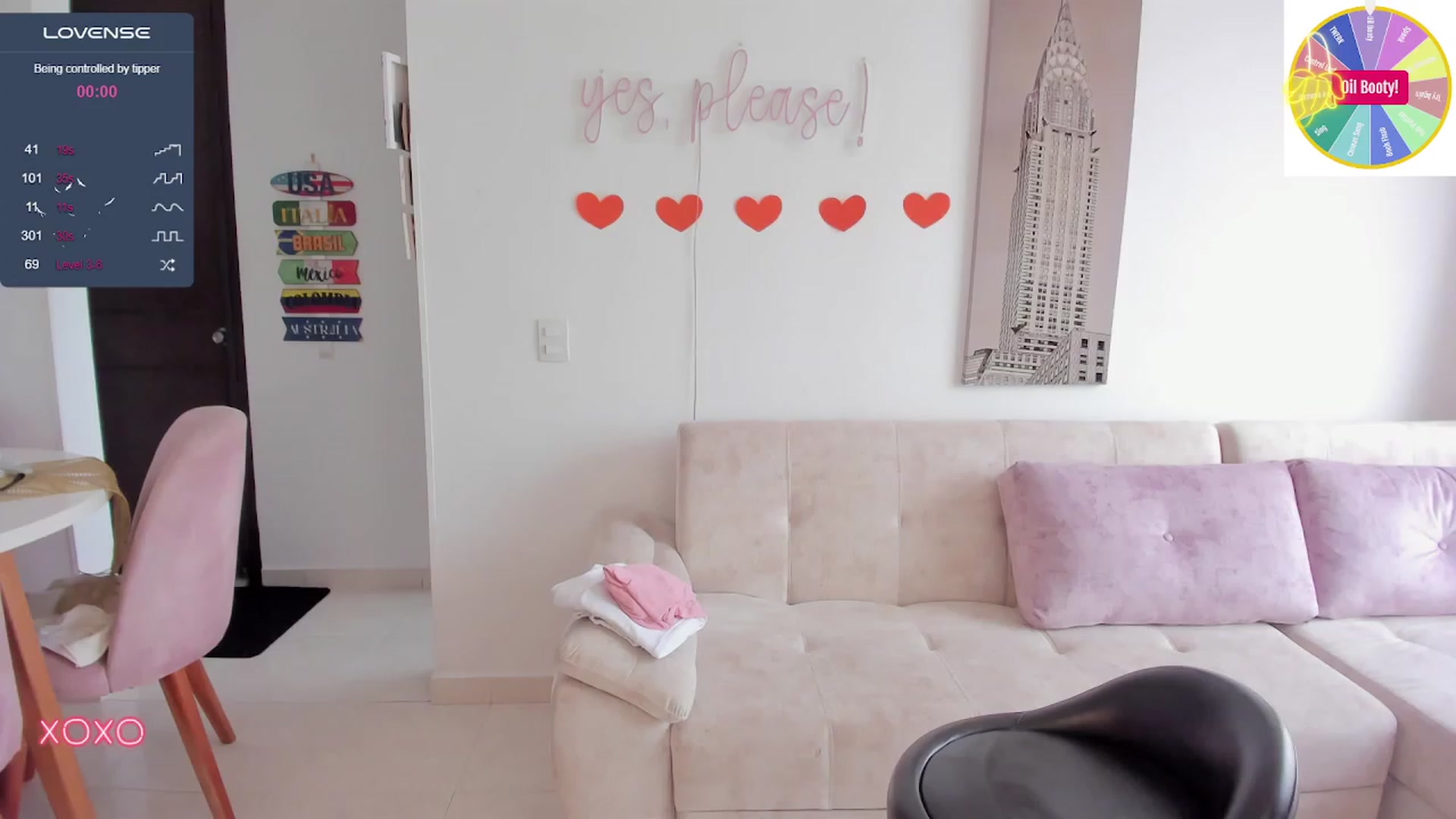 Gallery image thumbnail from Gypsy_sexy1's myfreecams stream on, 09/19/2023, 20:23 image 16 of 20