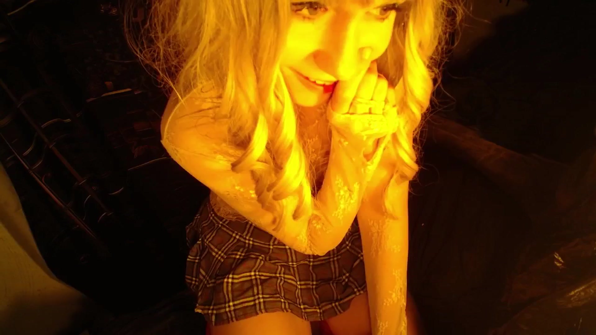 Gallery image thumbnail from H0NEY's myfreecams stream on, 08/17/2025, 14:32 image 3 of 20