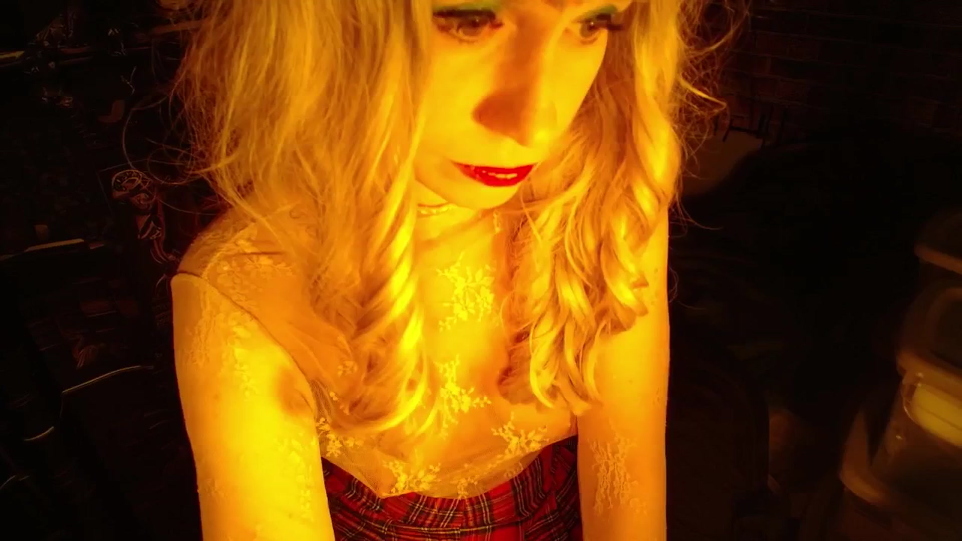 Gallery image thumbnail from H0NEY's myfreecams stream on, 08/20/2025, 09:42 image 10 of 20