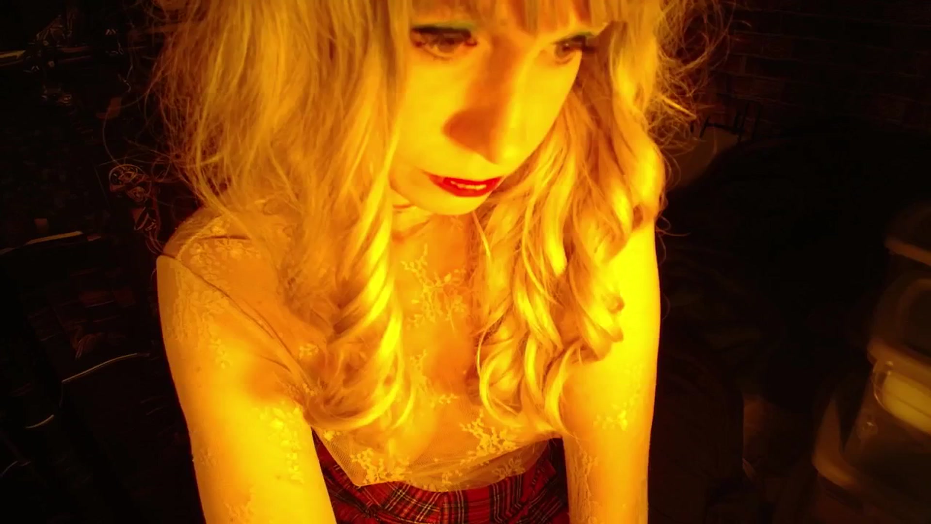 Gallery image thumbnail from H0NEY's myfreecams stream on, 08/20/2025, 09:42 image 15 of 20