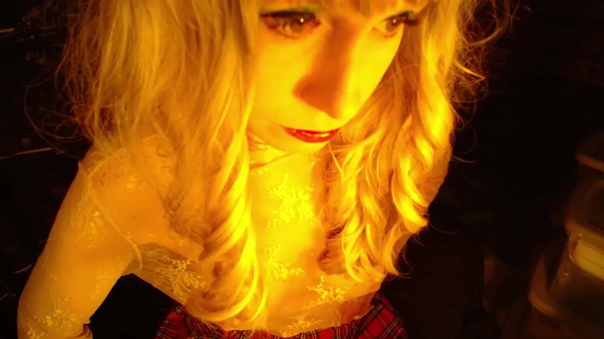 Gallery image thumbnail from H0NEY's myfreecams stream on, 08/20/2025, 09:42 image 14 of 20