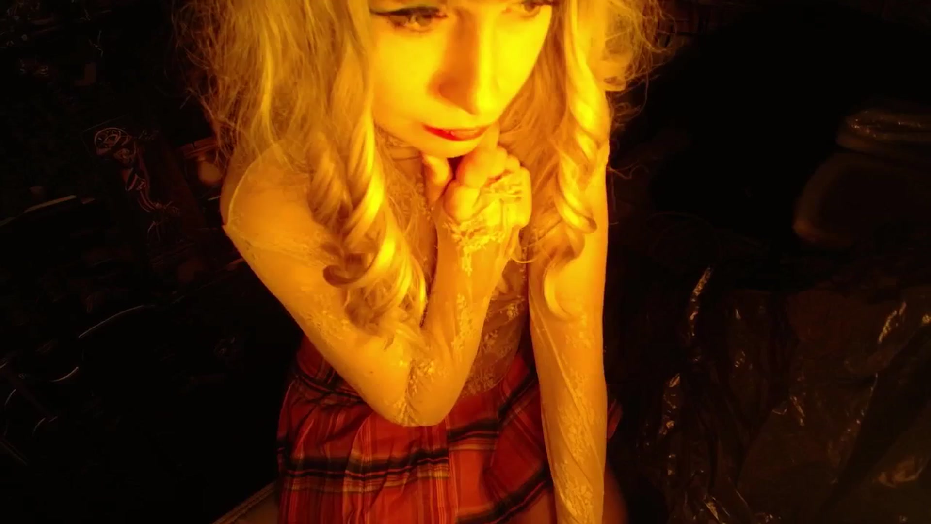 Gallery image thumbnail from H0NEY's myfreecams stream on, 08/31/2025, 17:52 image 16 of 20