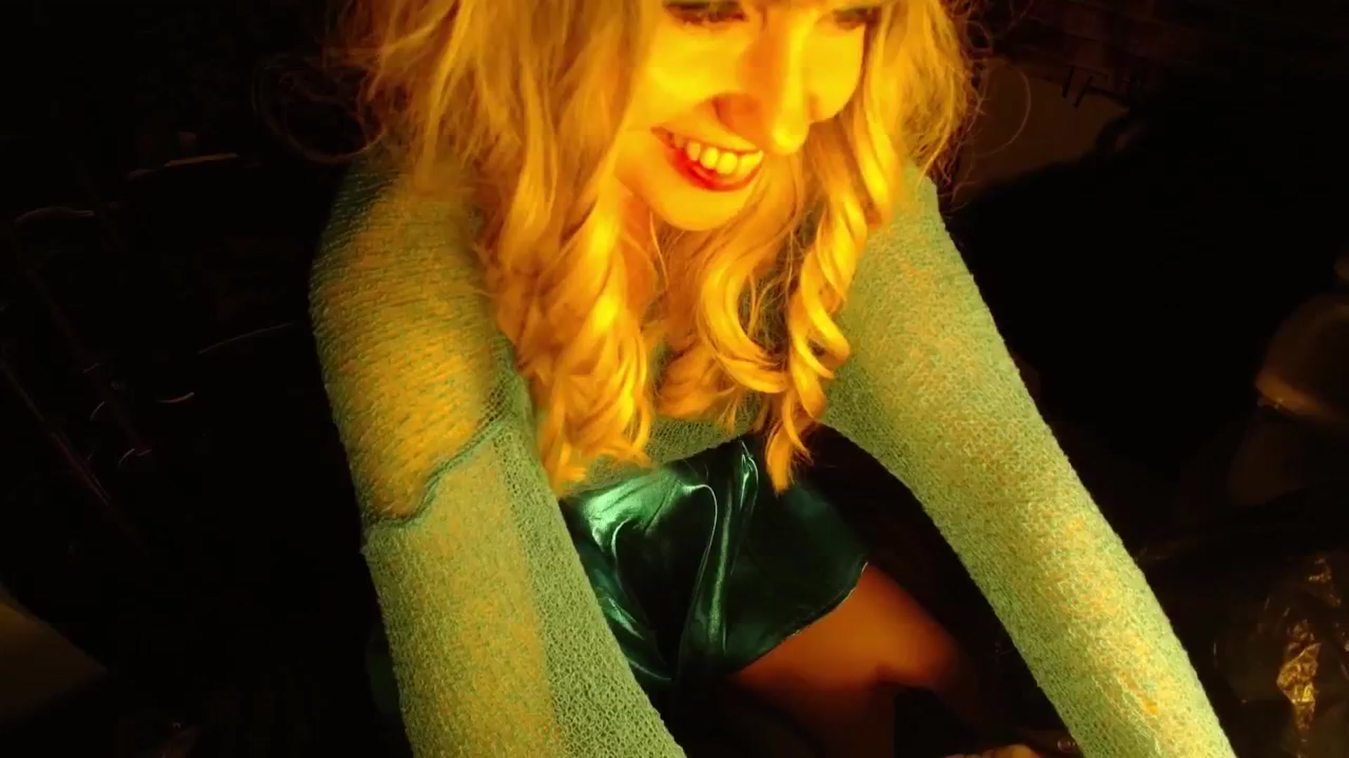 Gallery image thumbnail from H0NEY's myfreecams stream on, 09/09/2025, 02:30 image 18 of 20