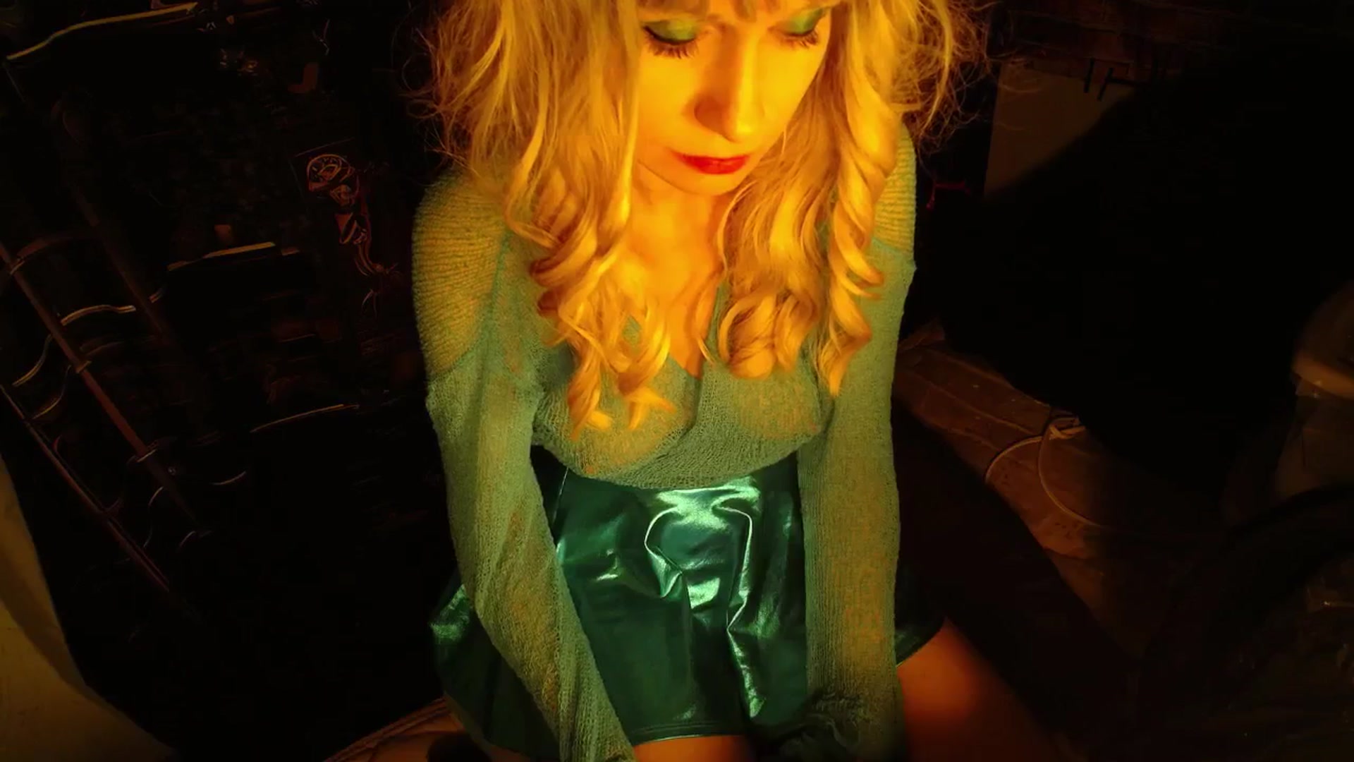 Gallery image thumbnail from H0NEY's myfreecams stream on, 09/11/2025, 11:10 image 10 of 20