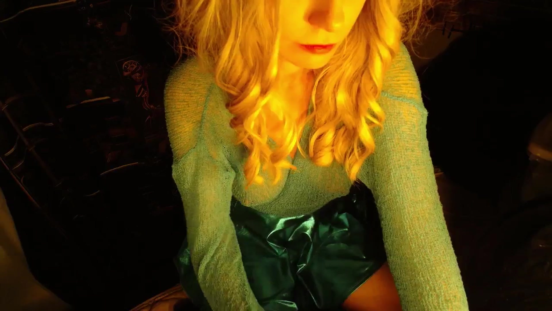 Gallery image thumbnail from H0NEY's myfreecams stream on, 09/11/2025, 11:10 image 12 of 20