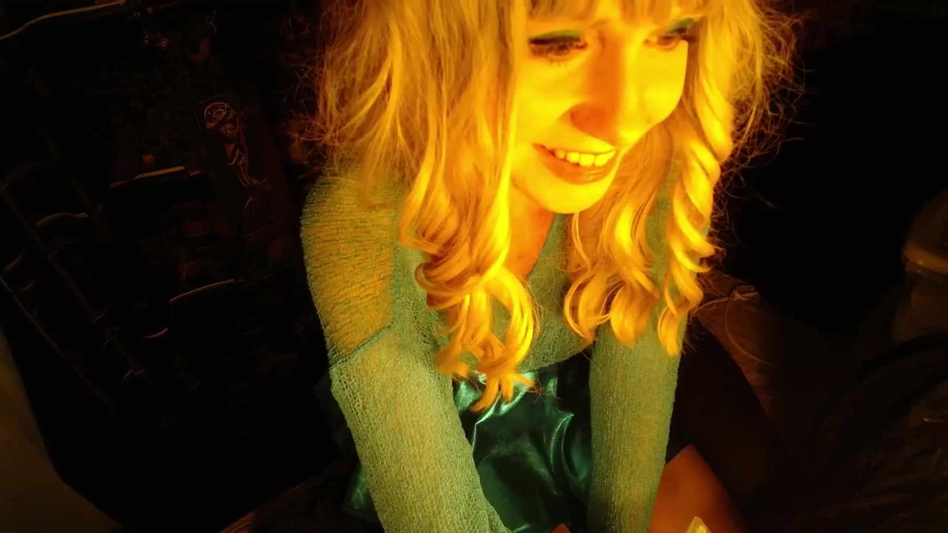 Gallery image thumbnail from H0NEY's myfreecams stream on, 09/11/2025, 12:19 image 4 of 20