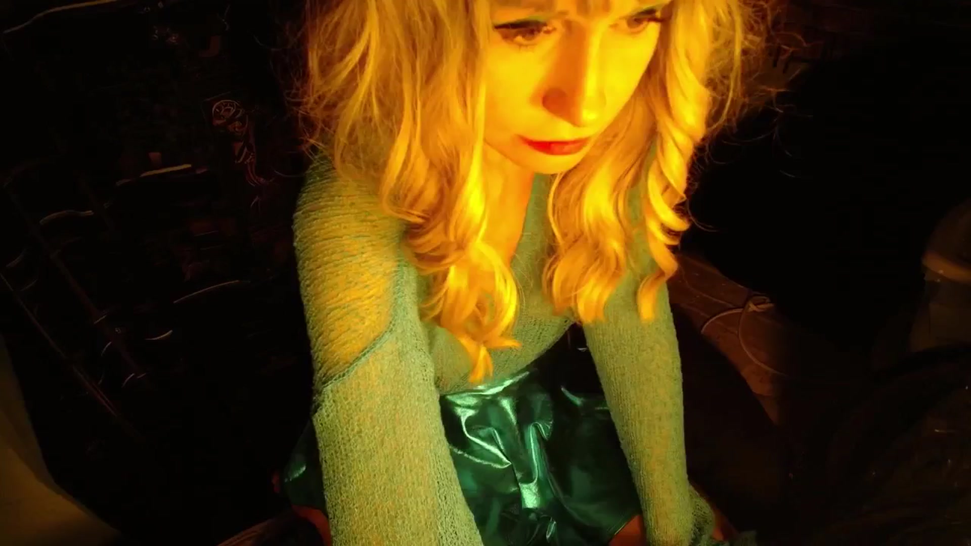 Gallery image thumbnail from H0NEY's myfreecams stream on, 09/11/2025, 13:08 image 11 of 20
