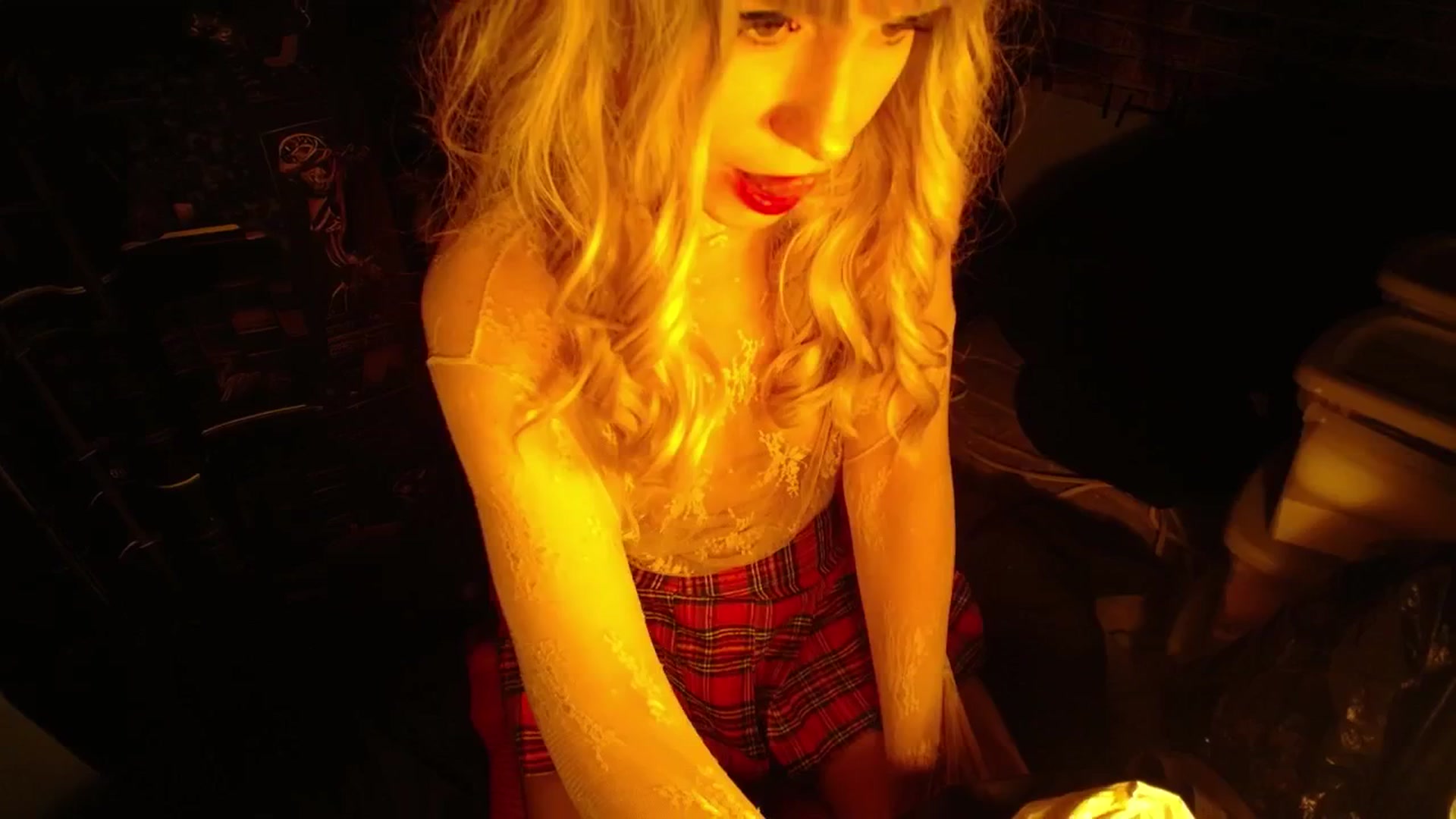 Gallery image thumbnail from H0NEY's myfreecams stream on, 09/17/2025, 11:51 image 12 of 20