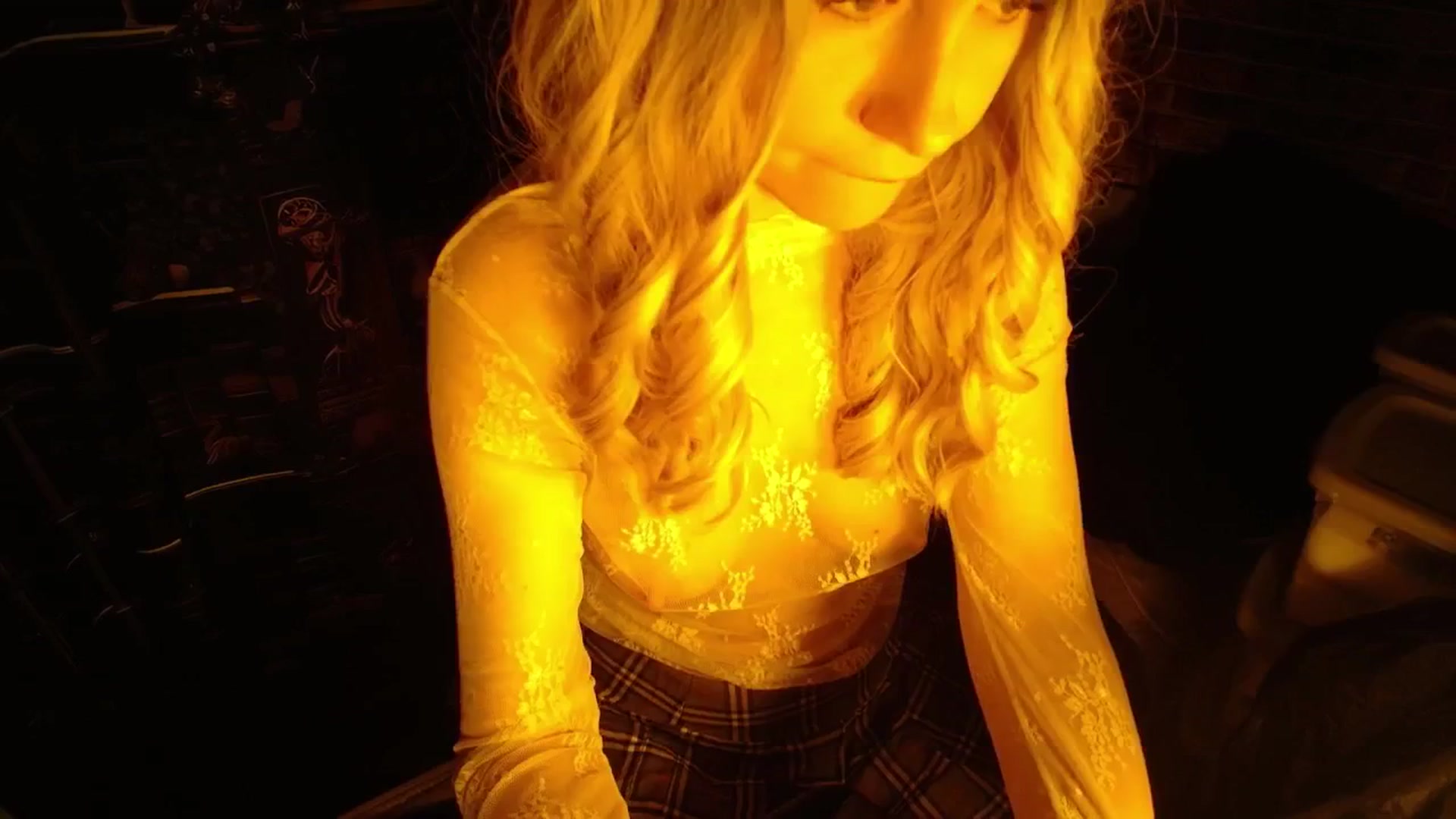 Gallery image thumbnail from H0NEY's myfreecams stream on, 09/19/2025, 11:22 image 3 of 20
