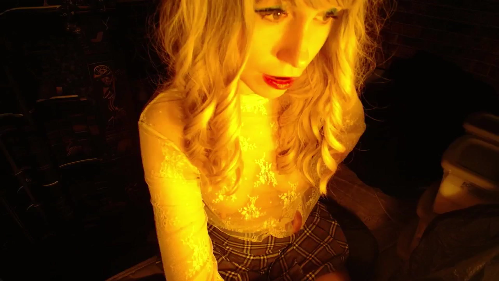 Gallery image thumbnail from H0NEY's myfreecams stream on, 09/19/2025, 12:57 image 1 of 20