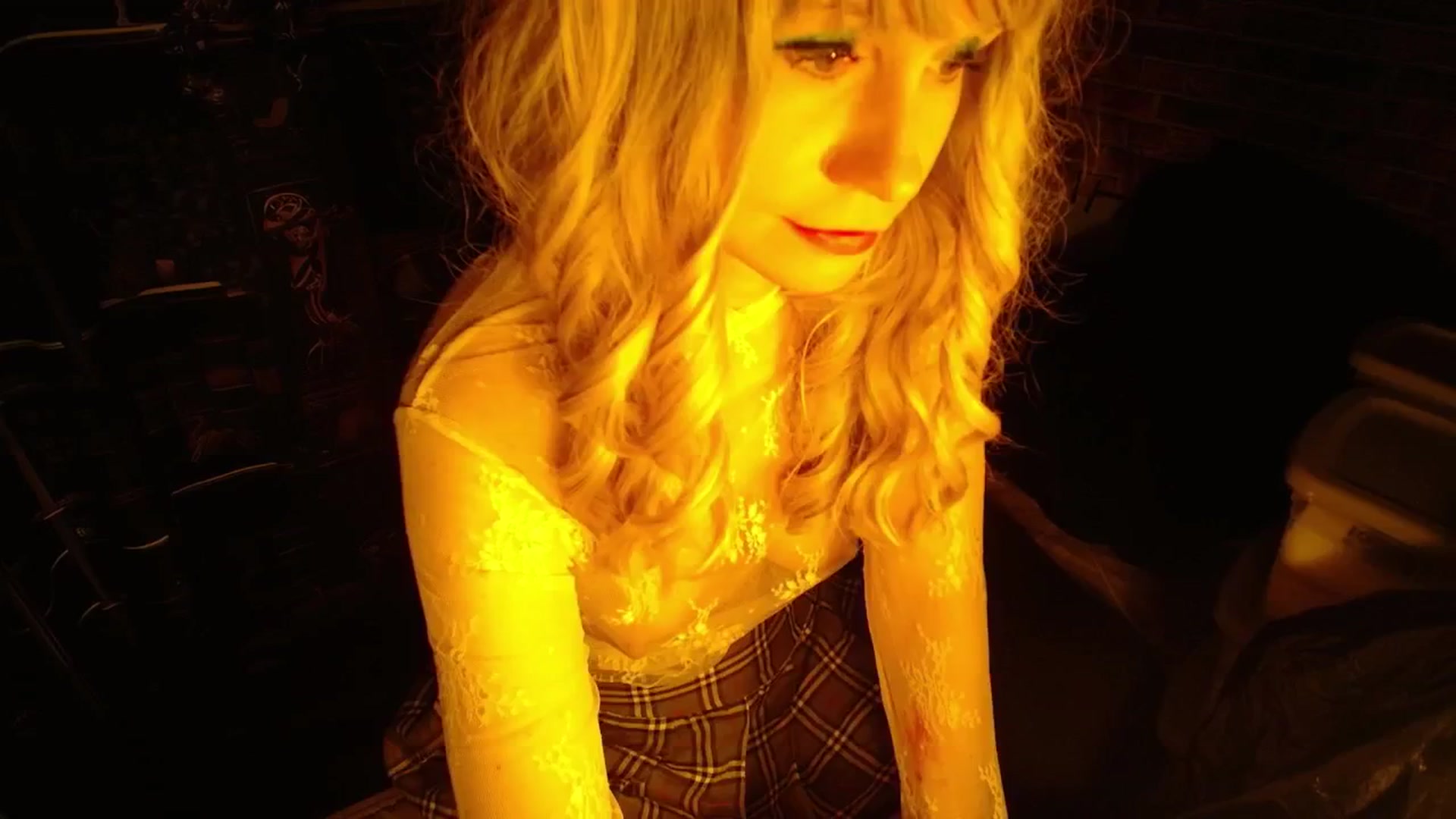 Gallery image thumbnail from H0NEY's myfreecams stream on, 09/19/2025, 12:57 image 18 of 20