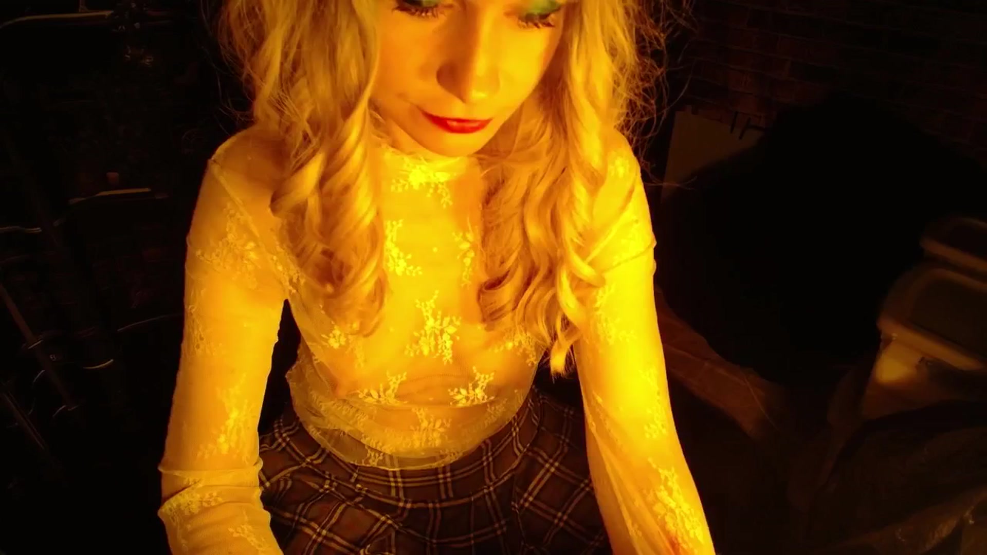 Gallery image thumbnail from H0NEY's myfreecams stream on, 09/19/2025, 12:57 image 16 of 20