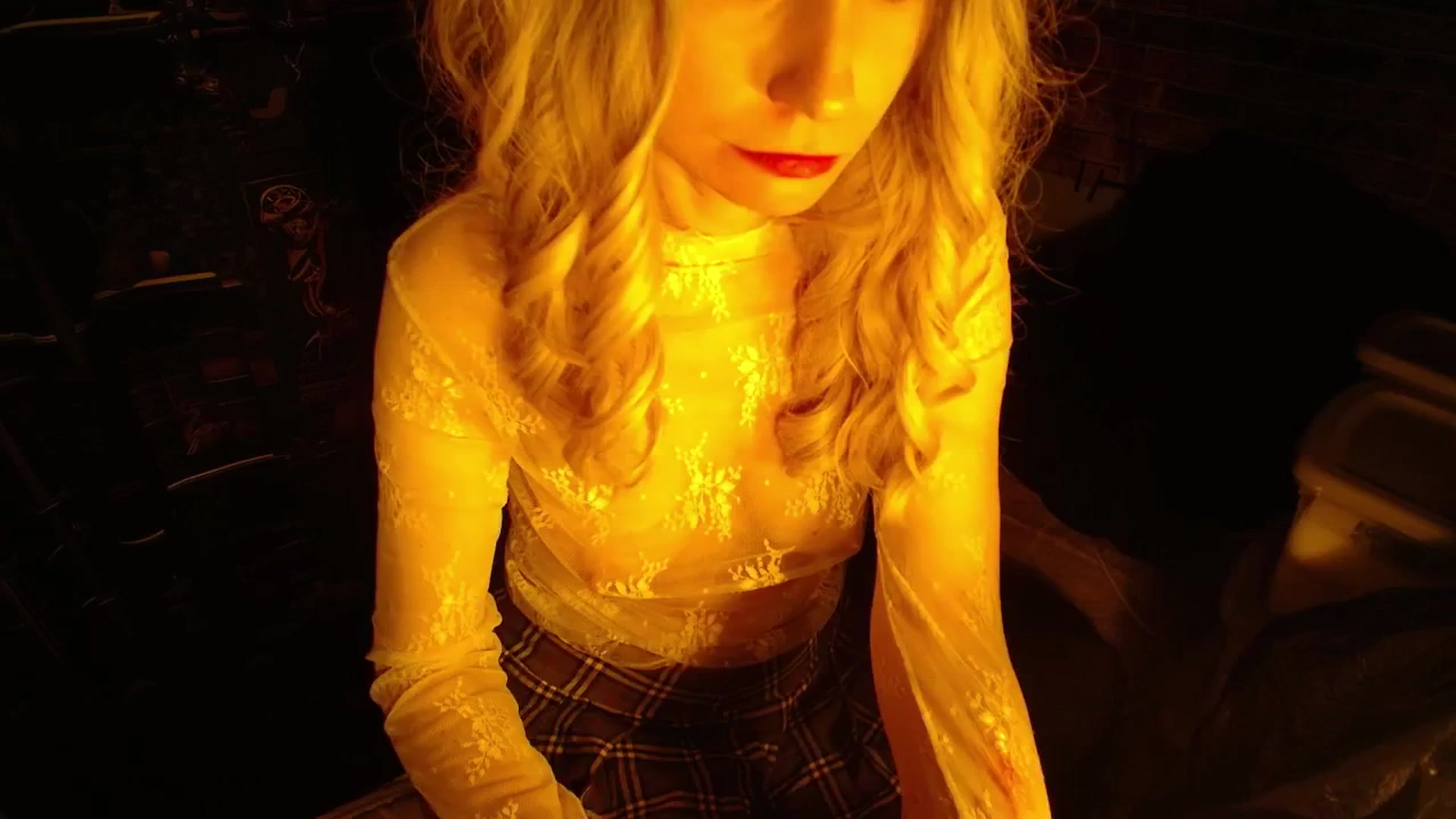 Gallery image thumbnail from H0NEY's myfreecams stream on, 09/19/2025, 14:37 image 8 of 20