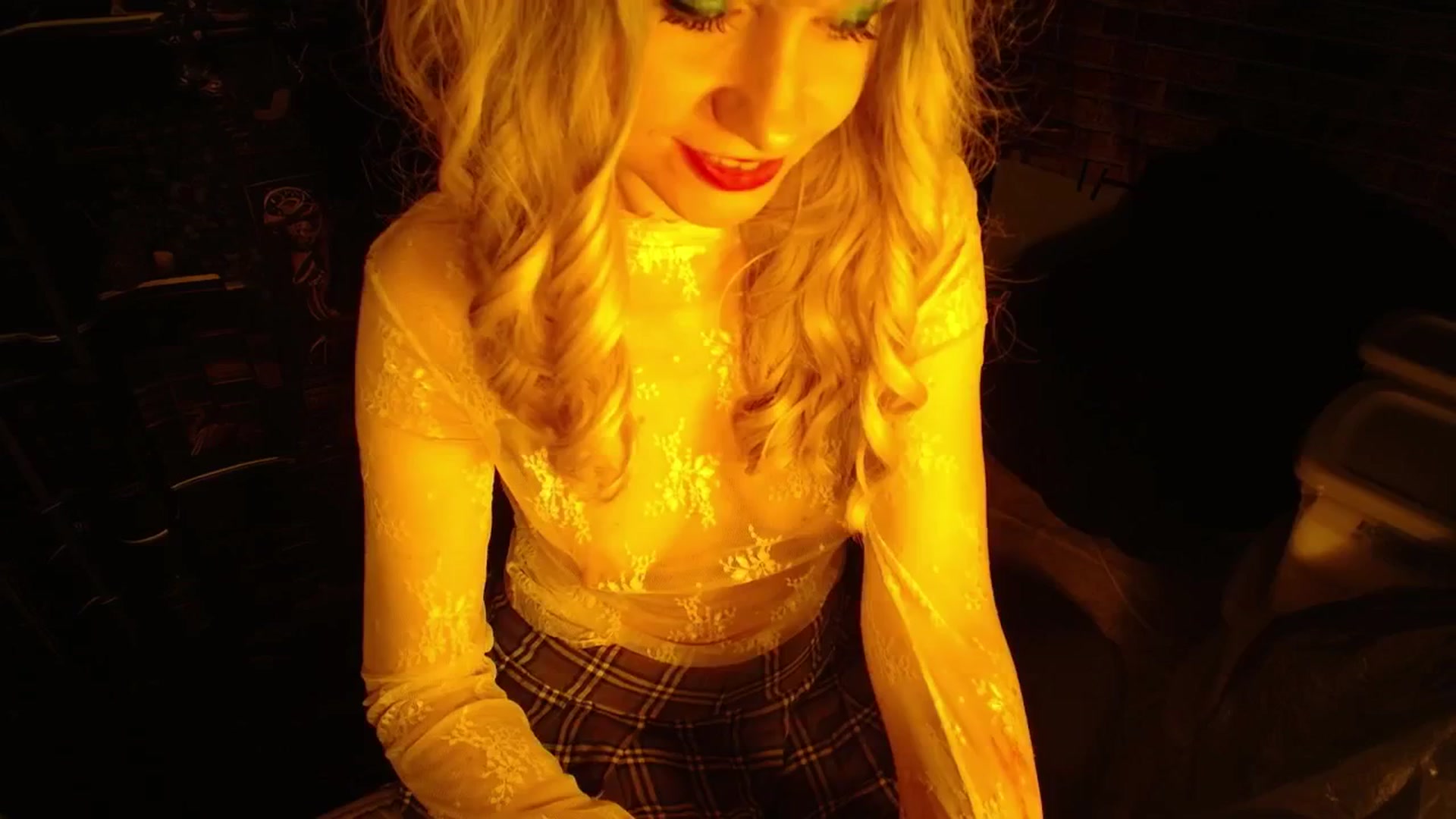 Gallery image thumbnail from H0NEY's myfreecams stream on, 09/19/2025, 14:37 image 10 of 20