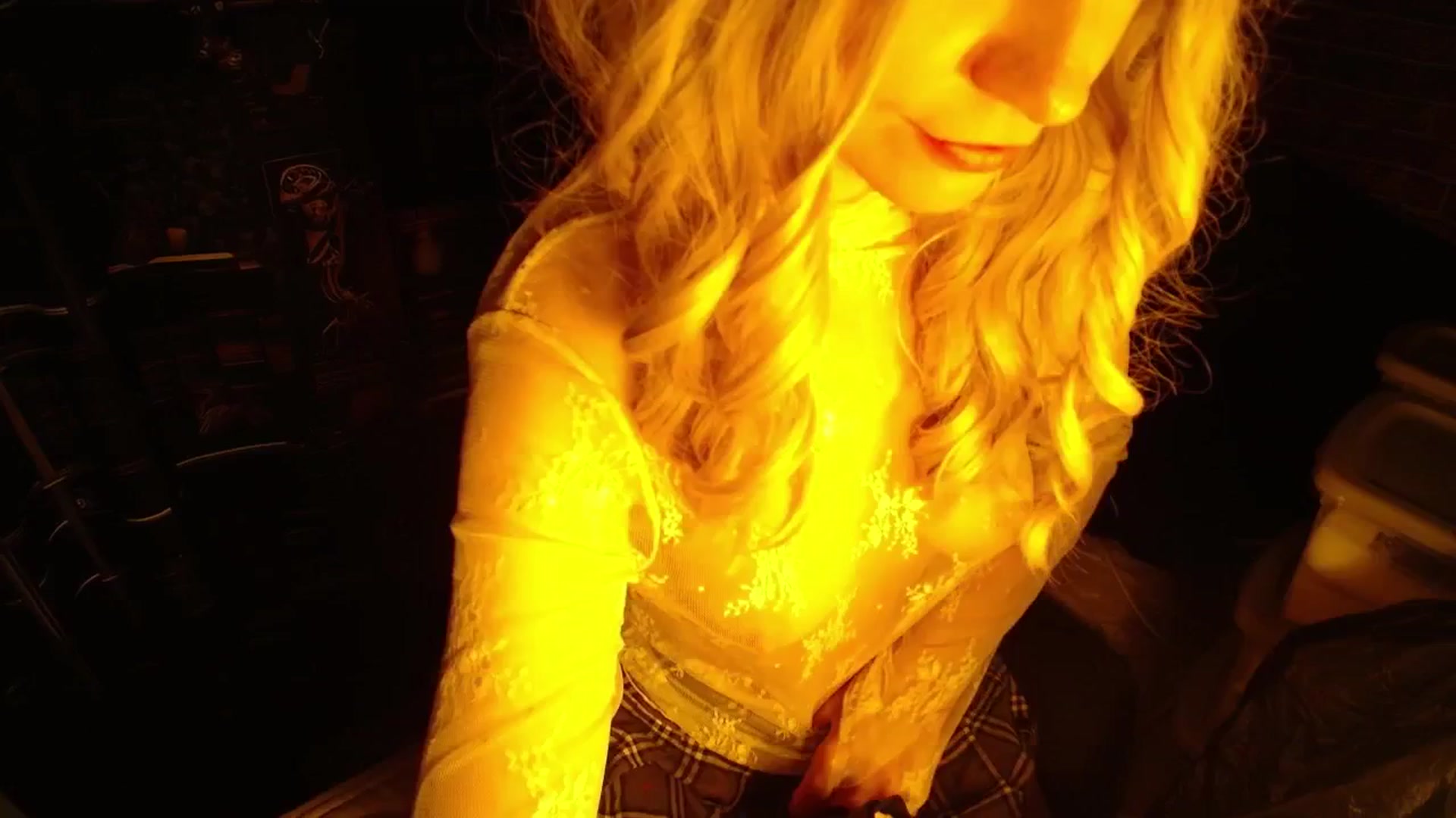 Gallery image thumbnail from H0NEY's myfreecams stream on, 09/19/2025, 14:37 image 15 of 20