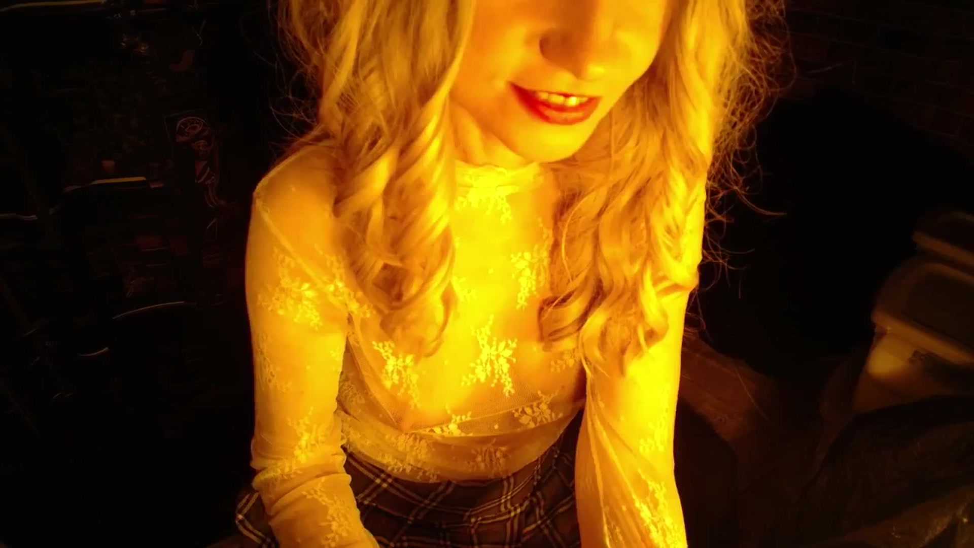 Gallery image thumbnail from H0NEY's myfreecams stream on, 09/19/2025, 14:37 image 3 of 20