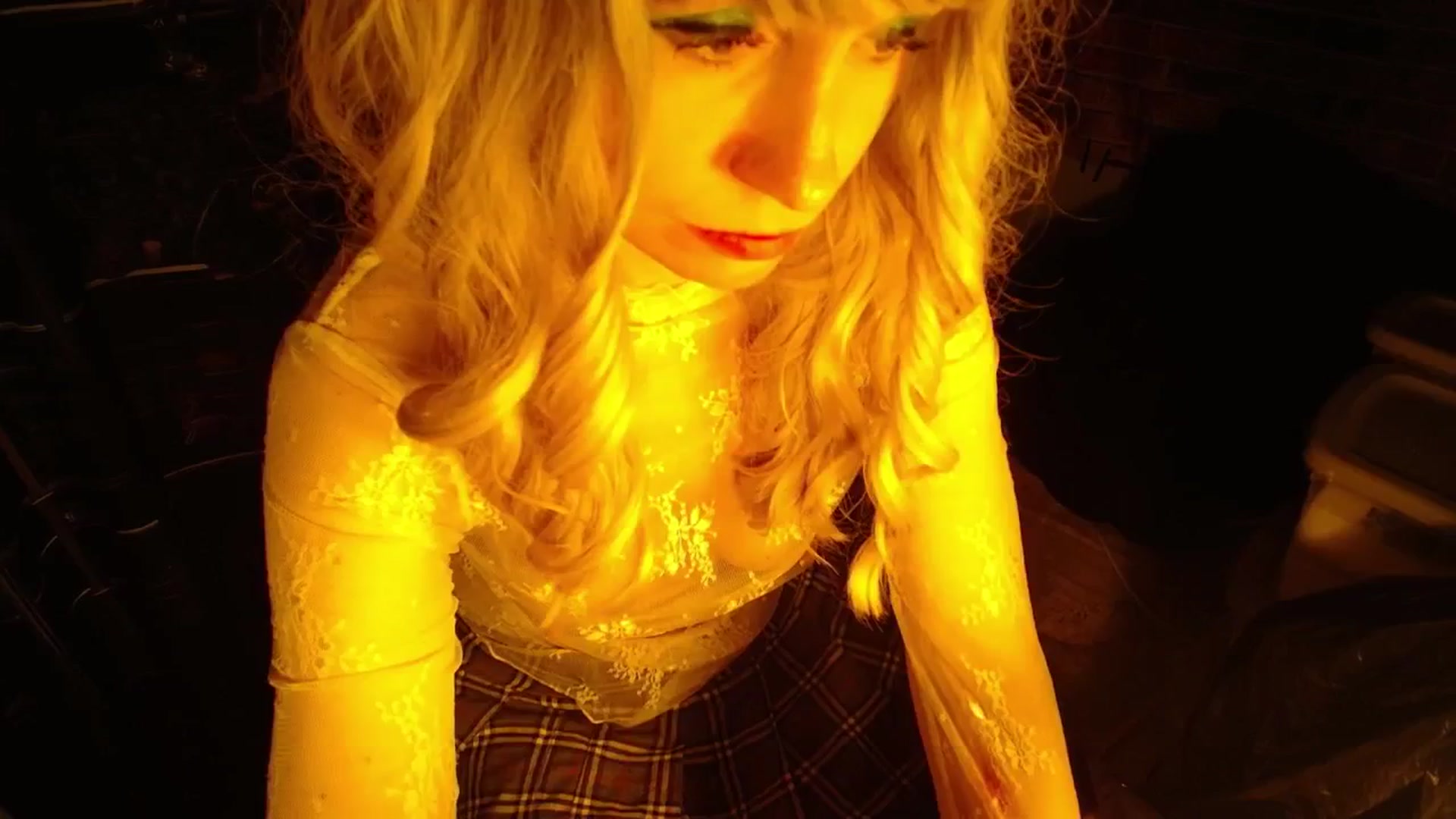 Gallery image thumbnail from H0NEY's myfreecams stream on, 09/19/2025, 16:19 image 6 of 20