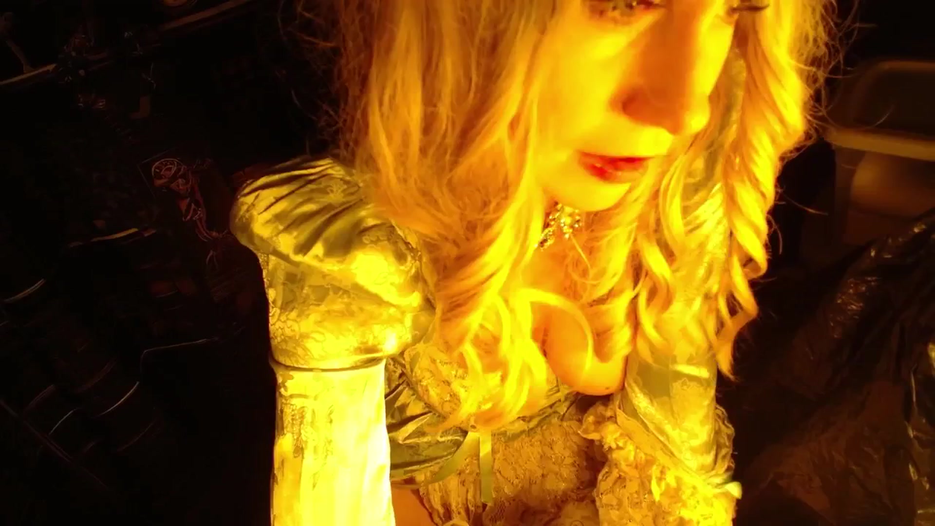 Gallery image thumbnail from H0NEY's myfreecams stream on, 10/18/2025, 07:03 image 17 of 20