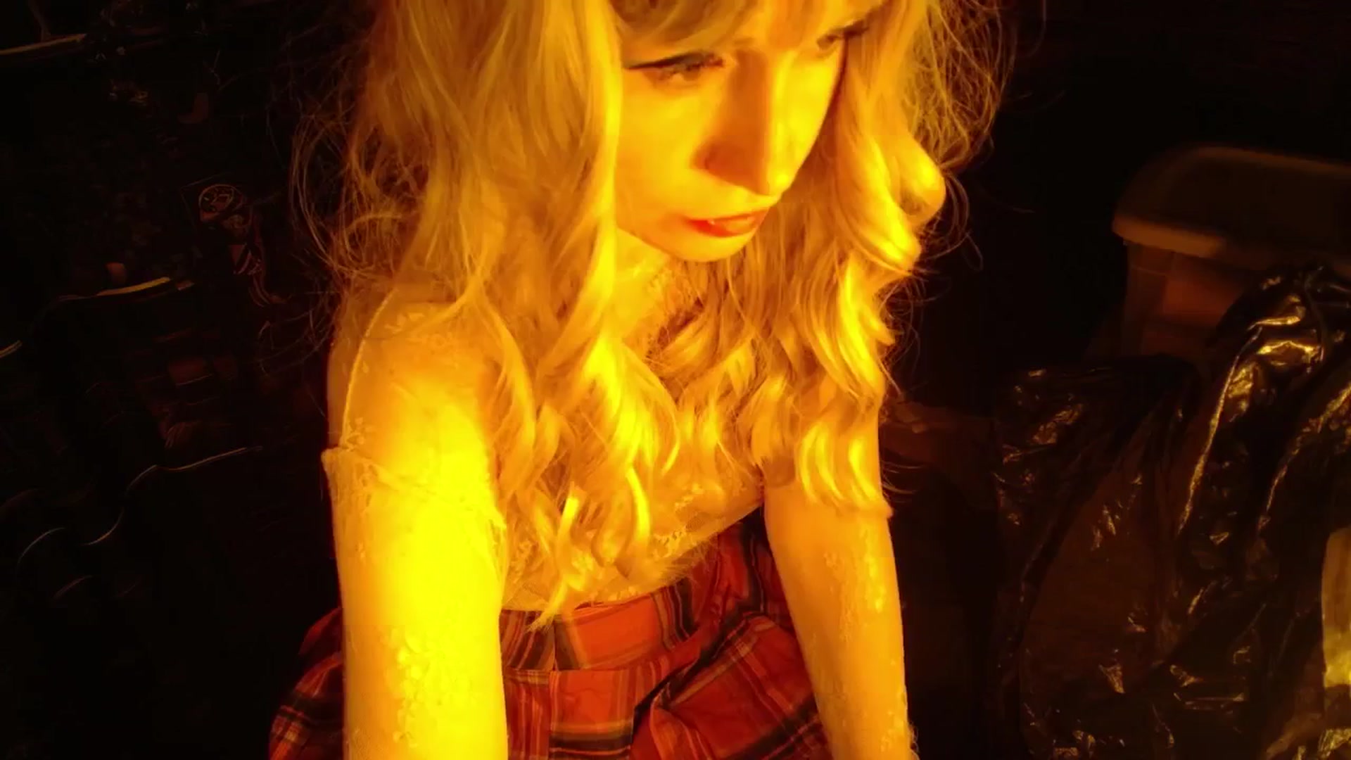 Gallery image thumbnail from H0NEY's myfreecams stream on, 10/26/2025, 16:06 image 5 of 20