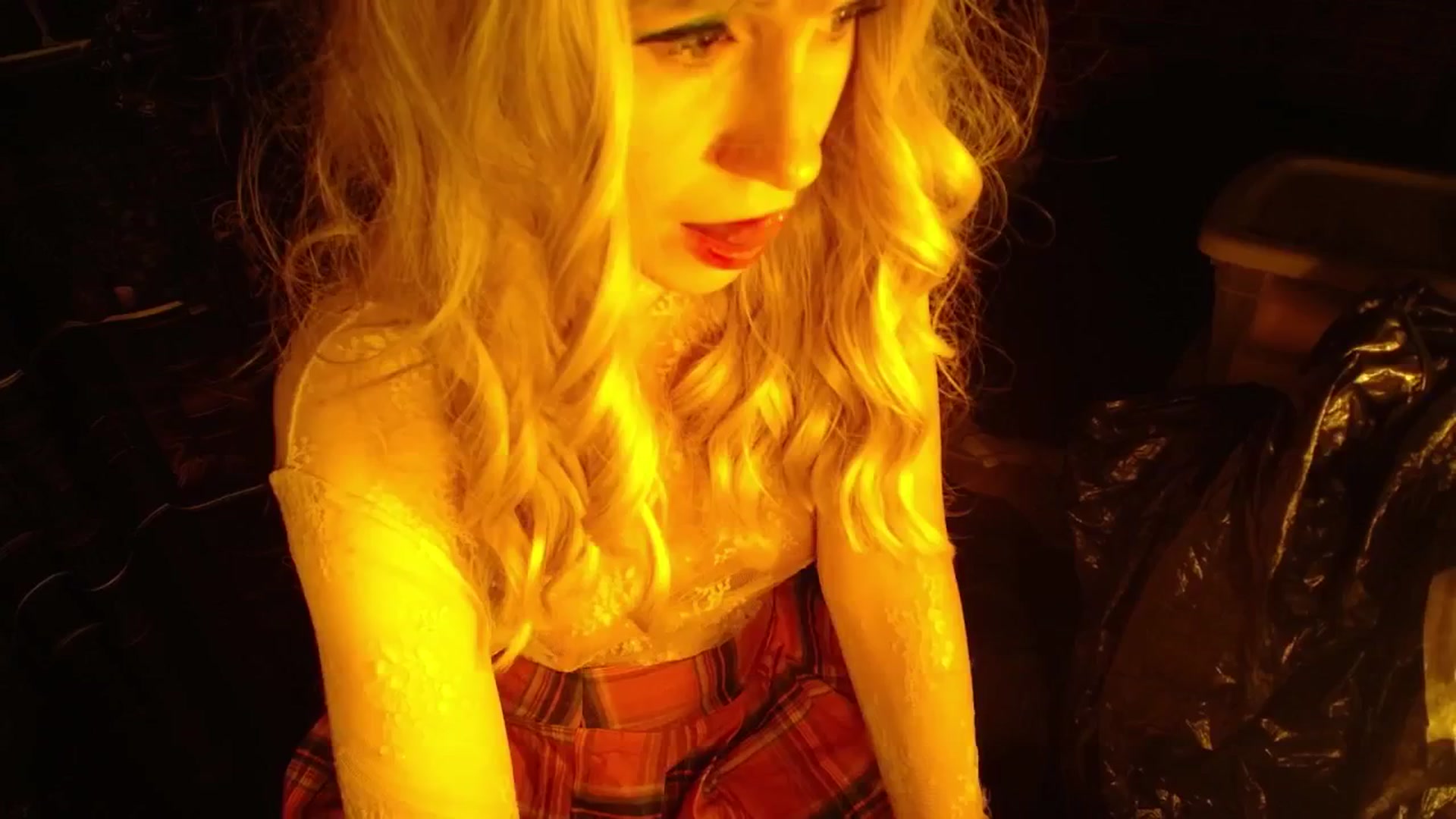 Gallery image thumbnail from H0NEY's myfreecams stream on, 10/26/2025, 16:06 image 6 of 20