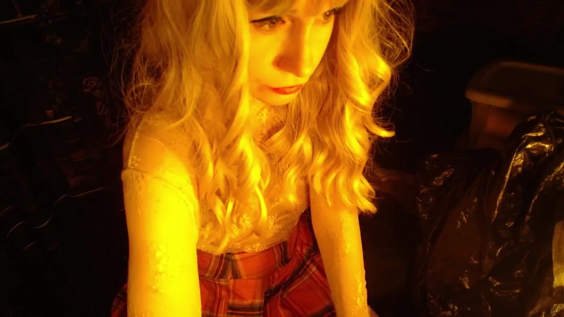 Gallery image thumbnail from H0NEY's myfreecams stream on, 10/26/2025, 16:06 image 3 of 20