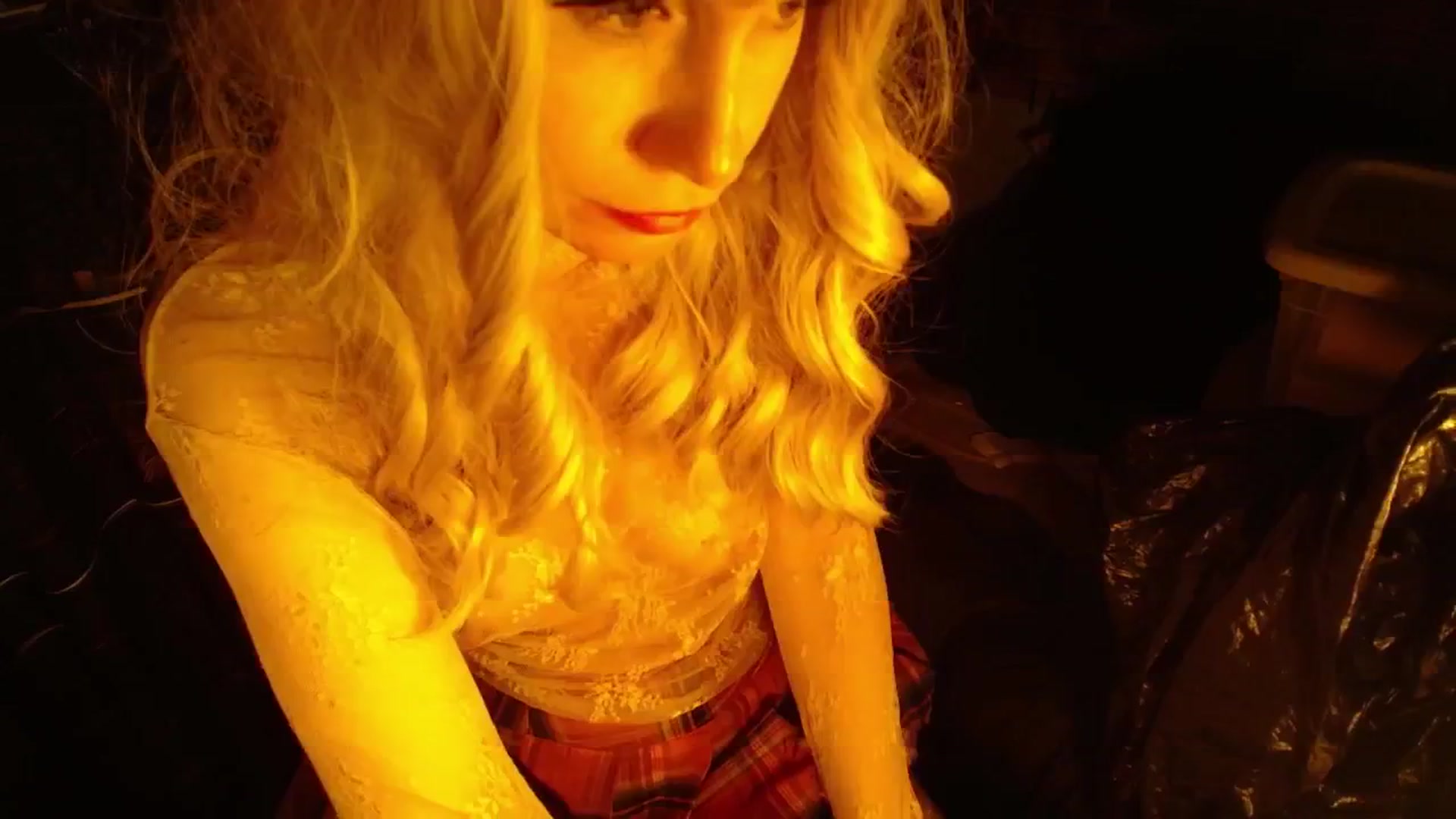 Gallery image thumbnail from H0NEY's myfreecams stream on, 10/26/2025, 17:21 image 15 of 20