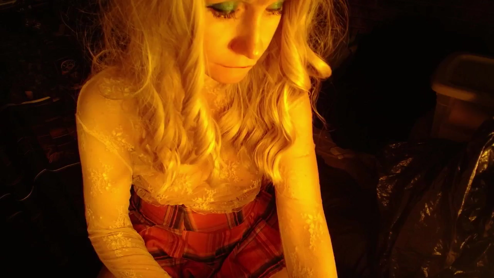 Gallery image thumbnail from H0NEY's myfreecams stream on, 10/26/2025, 17:21 image 10 of 20