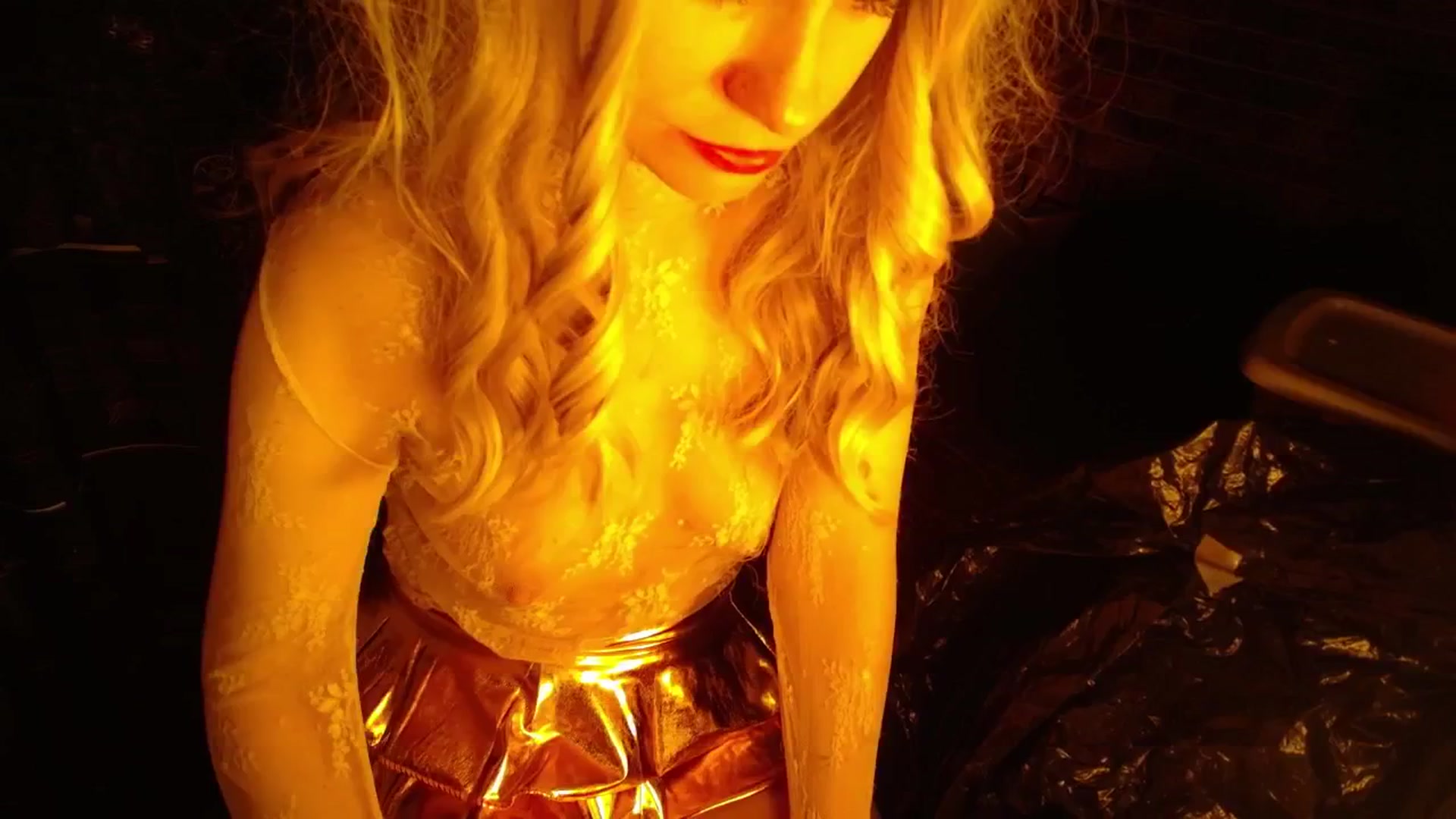 Gallery image thumbnail from H0NEY's myfreecams stream on, 11/09/2025, 17:38 image 16 of 20