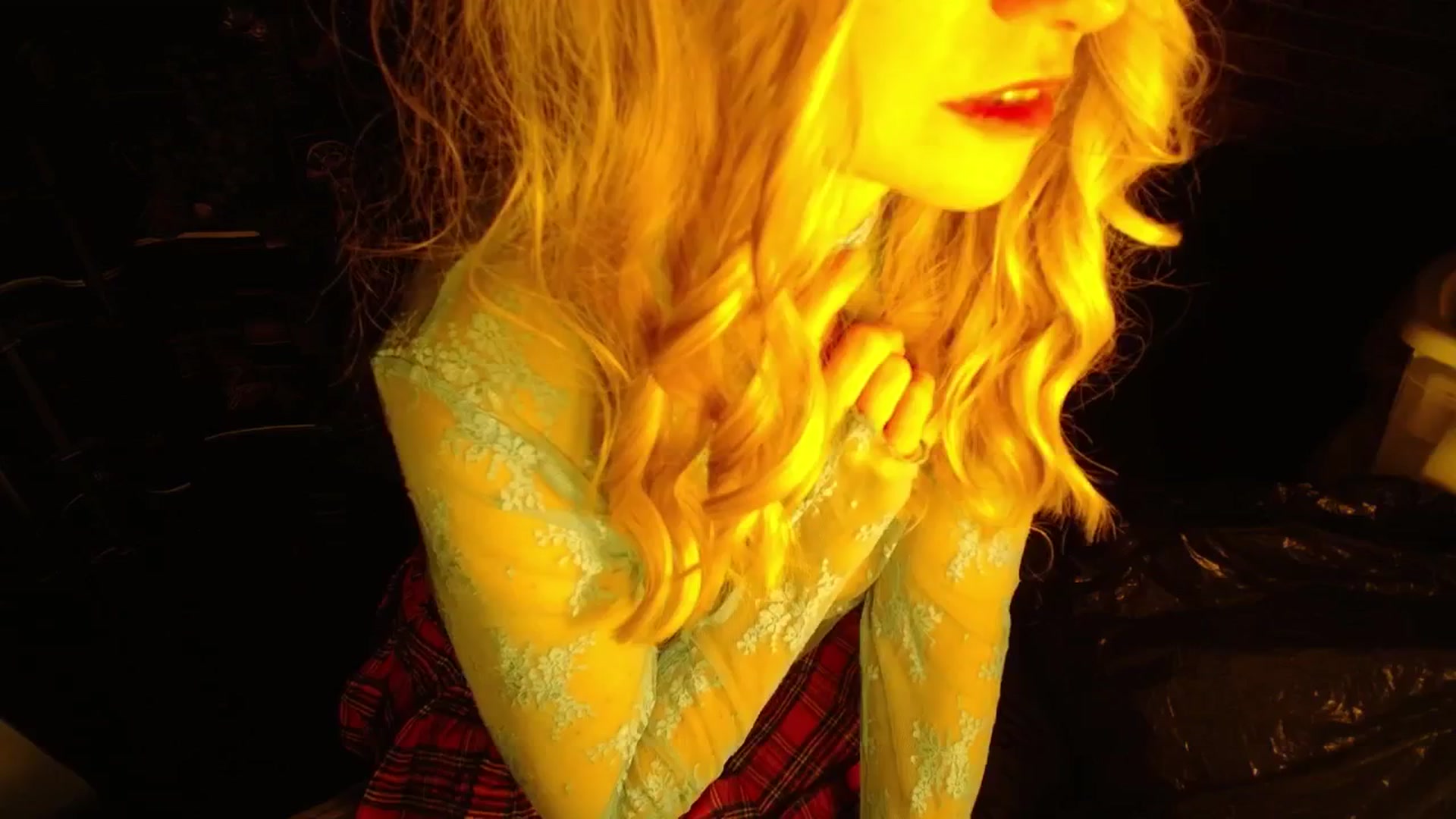 Gallery image thumbnail from H0NEY's myfreecams stream on, 11/14/2025, 22:36 image 17 of 20