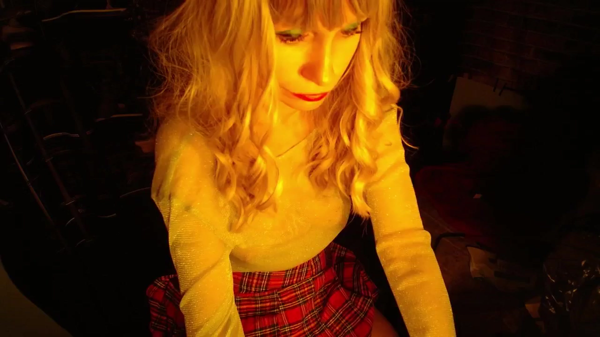 Gallery image thumbnail from H0NEY's myfreecams stream on, 11/20/2025, 23:52 image 14 of 20
