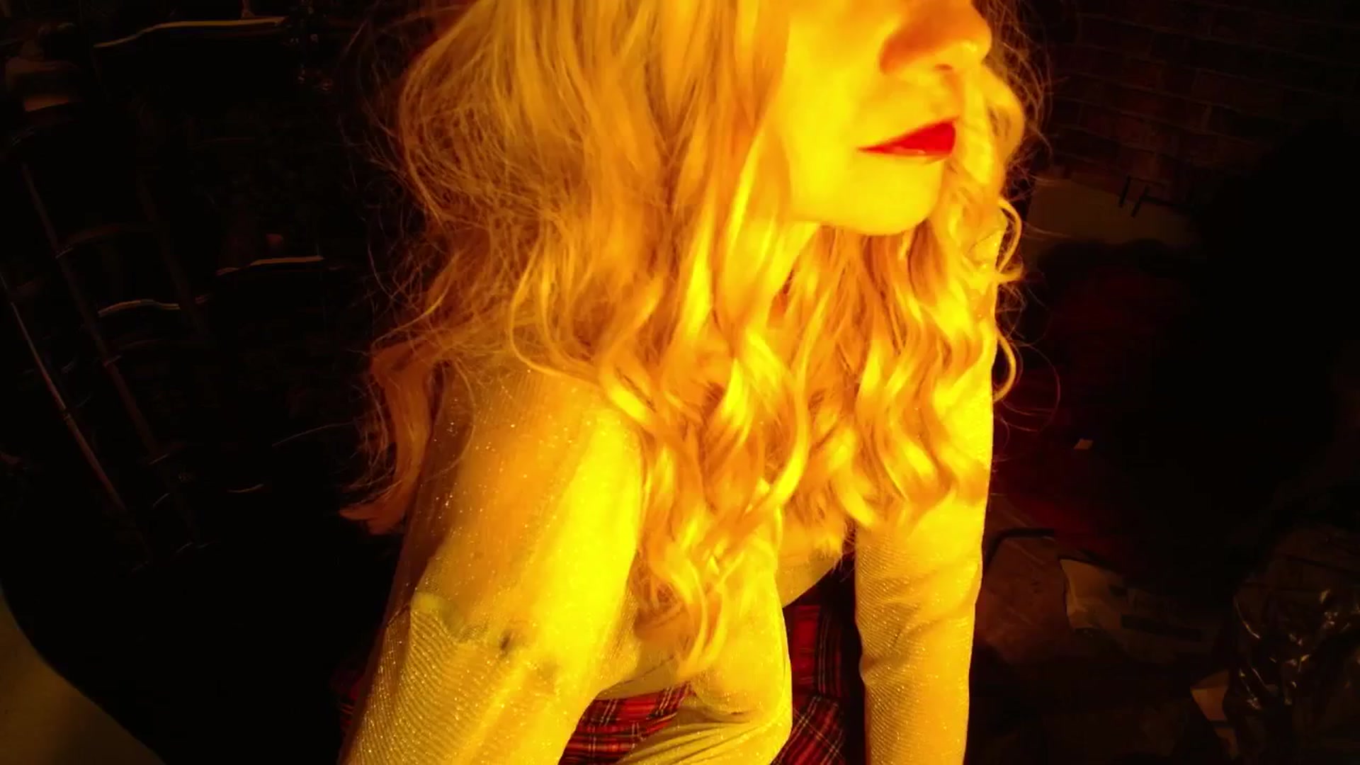 Gallery image thumbnail from H0NEY's myfreecams stream on, 11/20/2025, 23:52 image 12 of 20