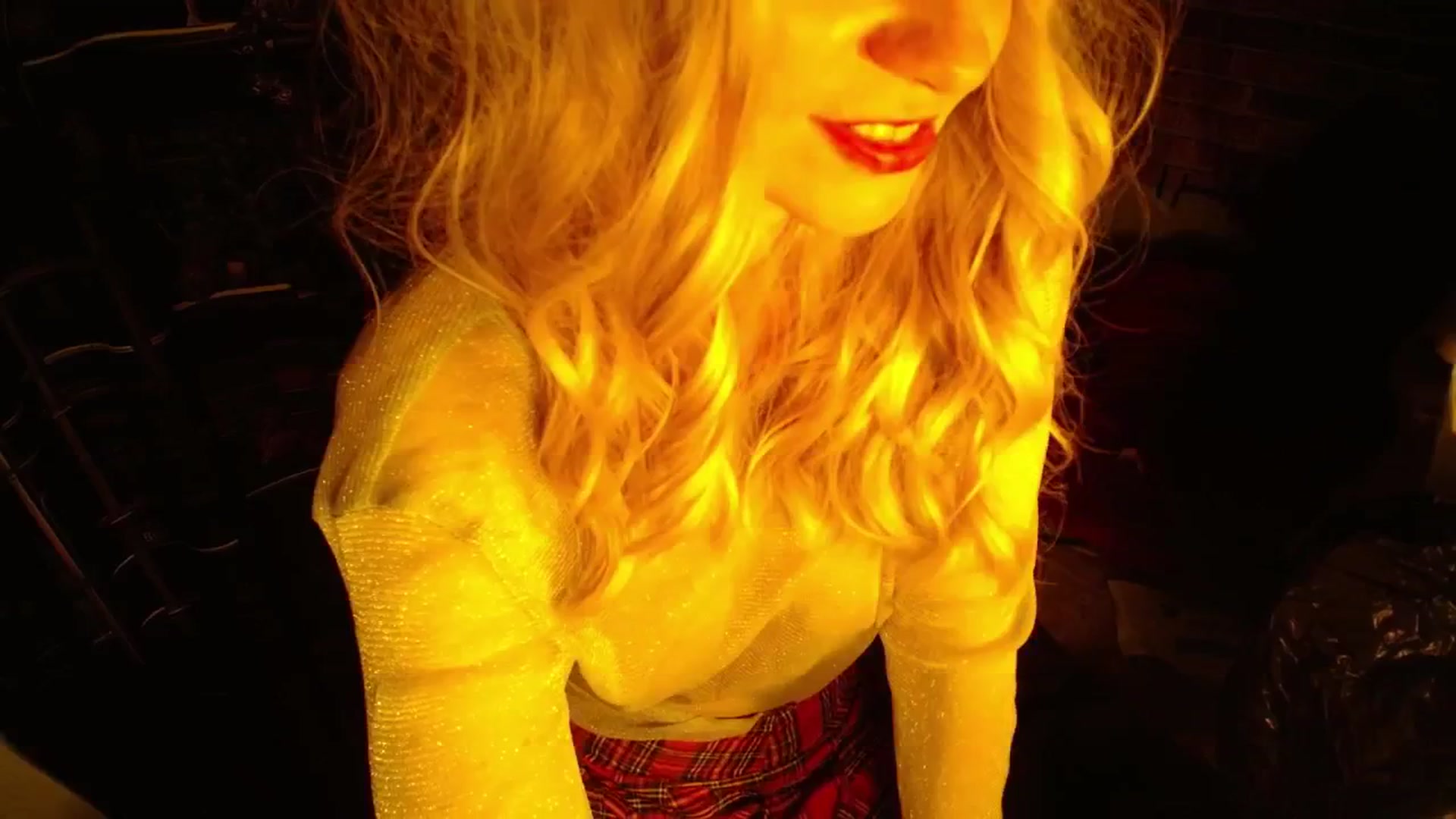 Gallery image thumbnail from H0NEY's myfreecams stream on, 11/21/2025, 02:35 image 19 of 20