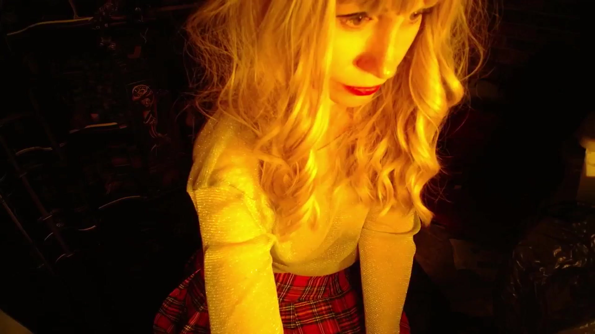 Gallery image thumbnail from H0NEY's myfreecams stream on, 11/21/2025, 02:35 image 9 of 20