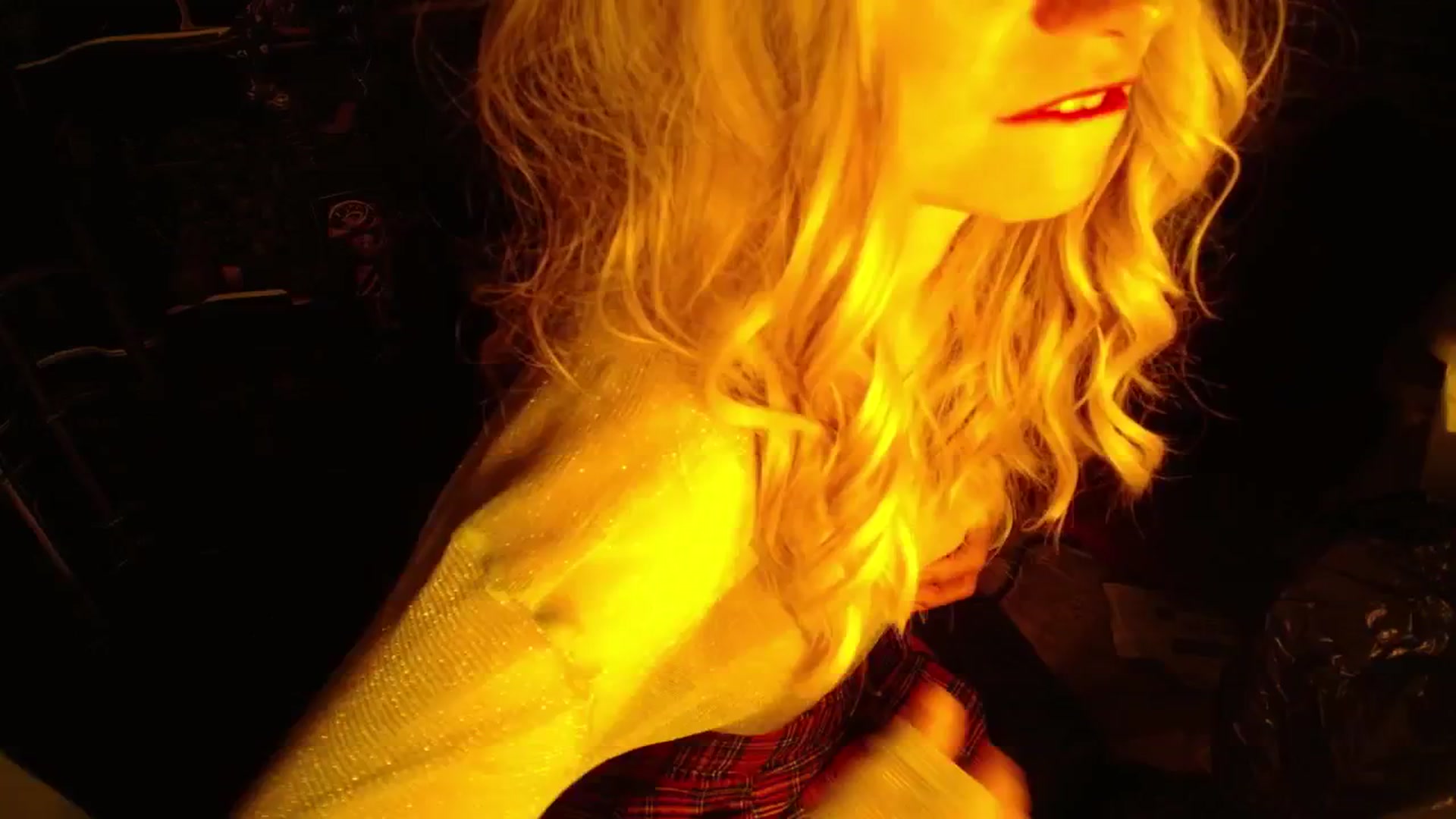Gallery image thumbnail from H0NEY's myfreecams stream on, 11/21/2025, 02:35 image 7 of 20