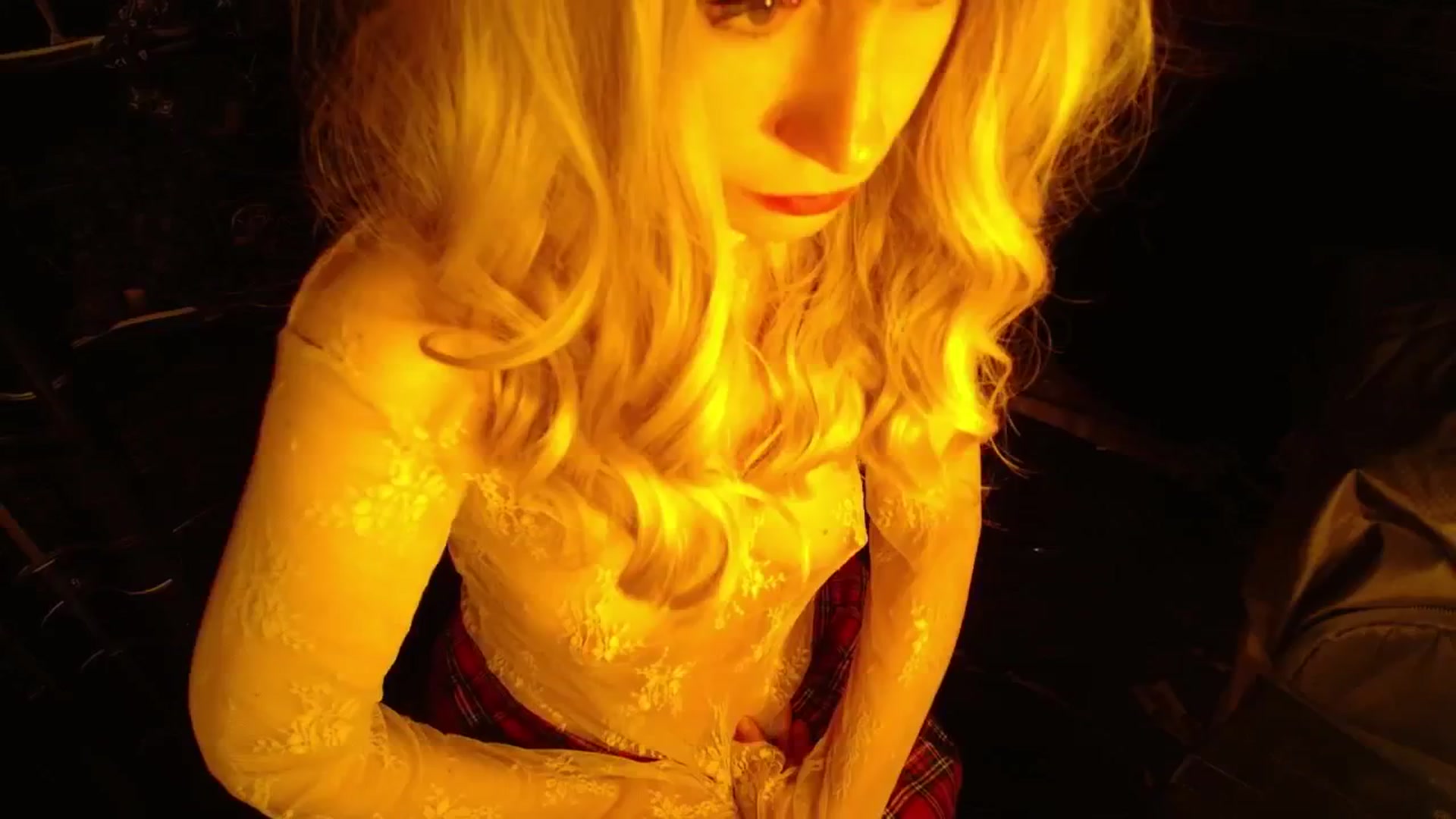 Gallery image thumbnail from H0NEY's myfreecams stream on, 12/06/2025, 14:03 image 15 of 20