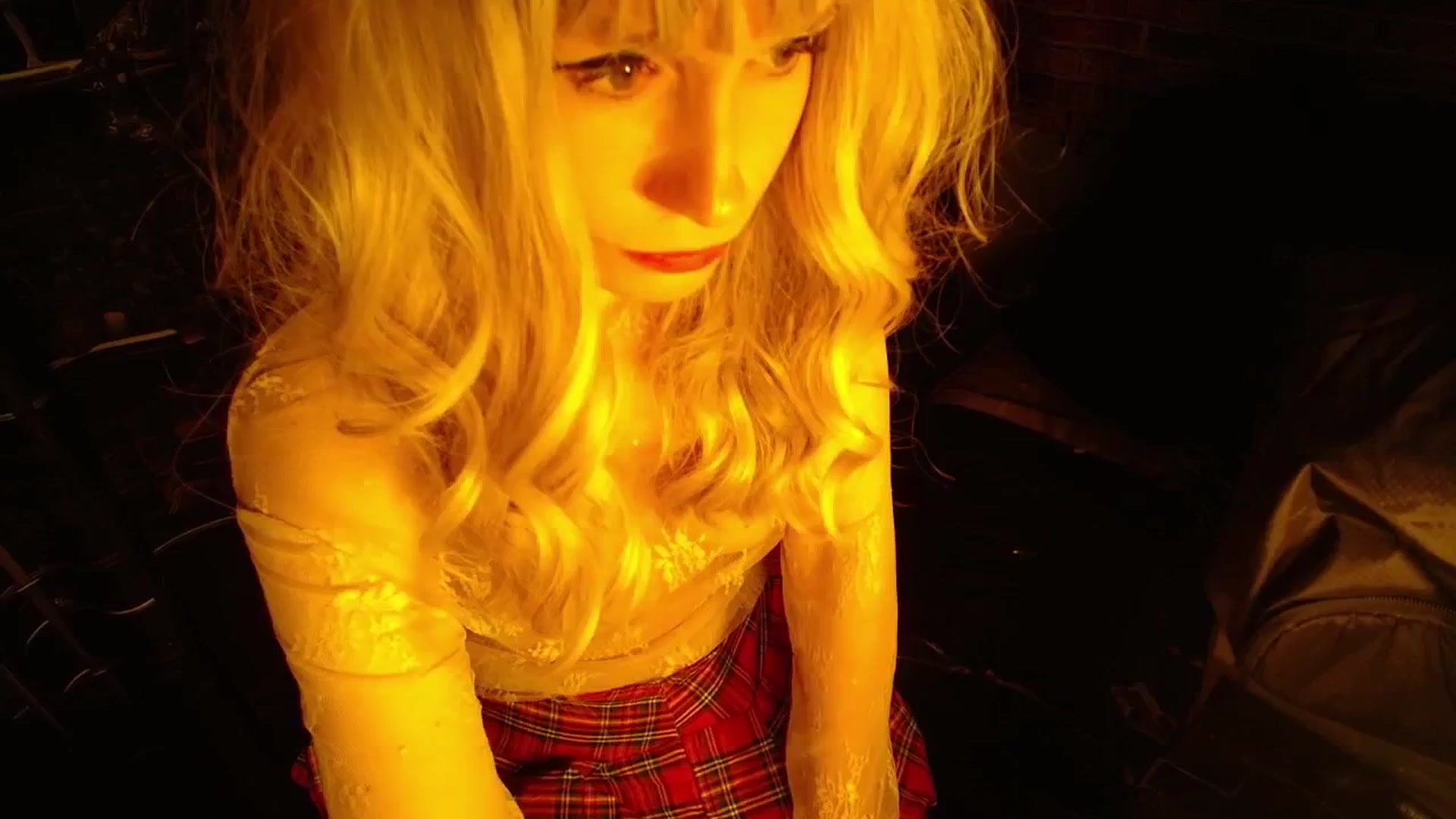 Gallery image thumbnail from H0NEY's myfreecams stream on, 12/06/2025, 16:00 image 12 of 20