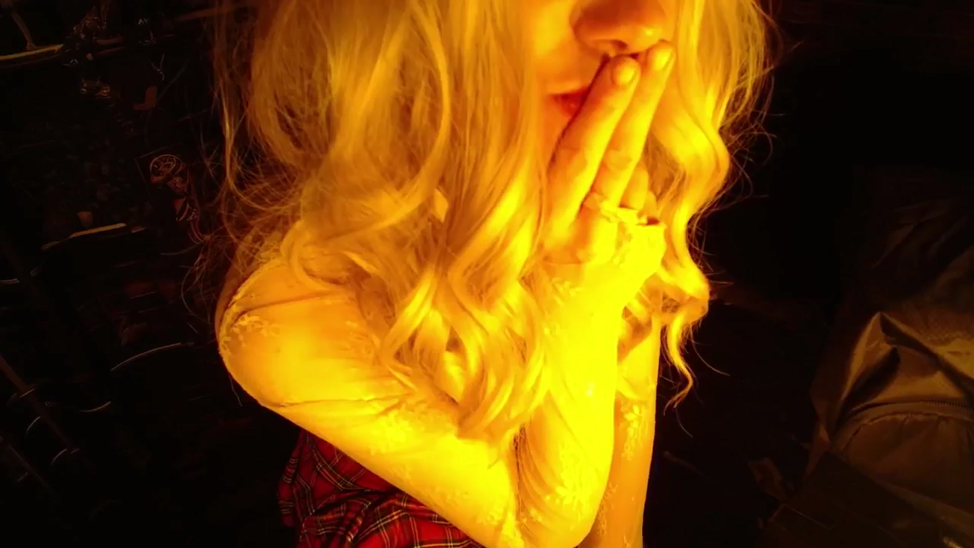 Gallery image thumbnail from H0NEY's myfreecams stream on, 12/06/2025, 17:00 image 12 of 20