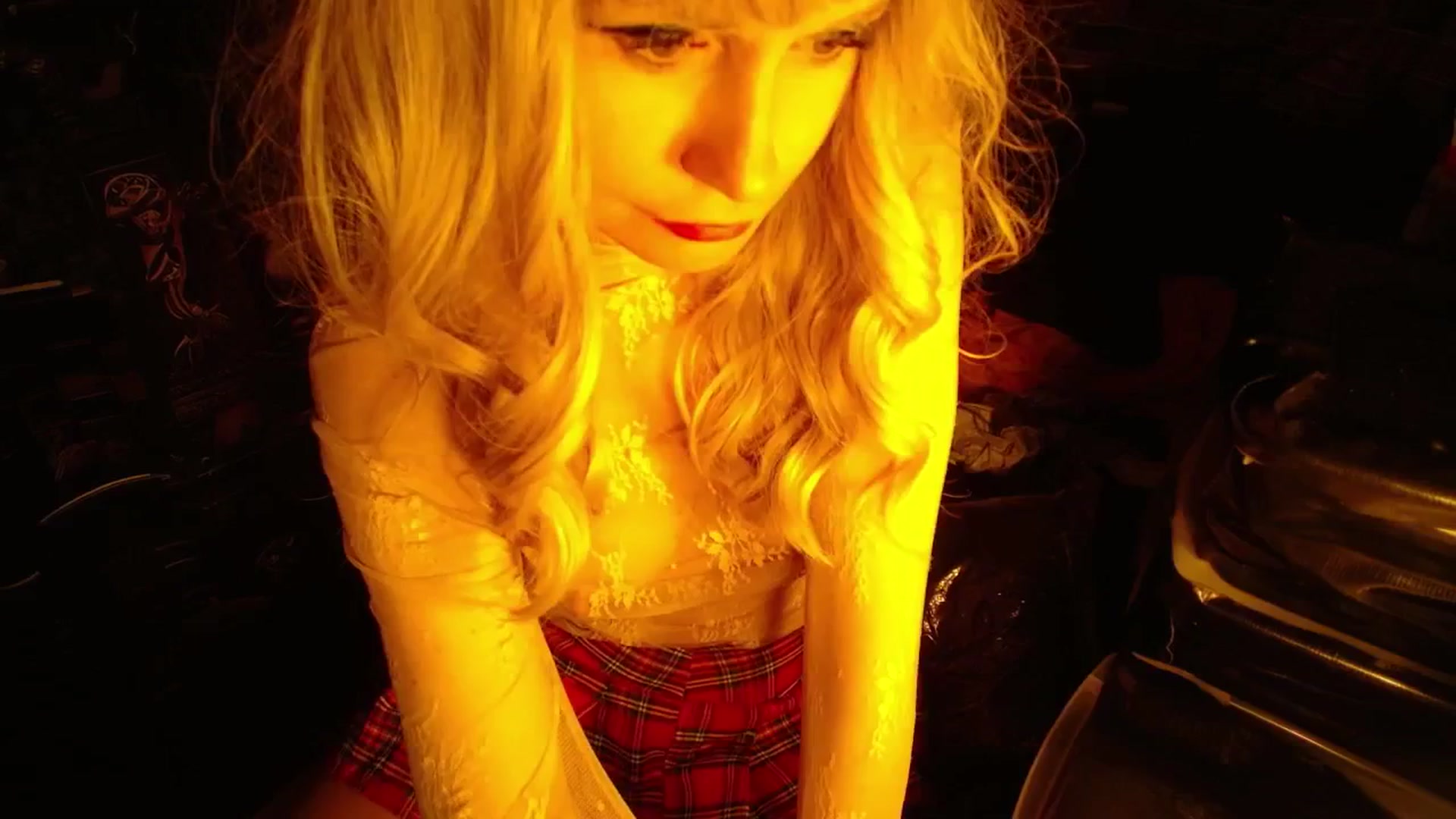 Gallery image thumbnail from H0NEY's myfreecams stream on, 12/19/2025, 04:03 image 13 of 20